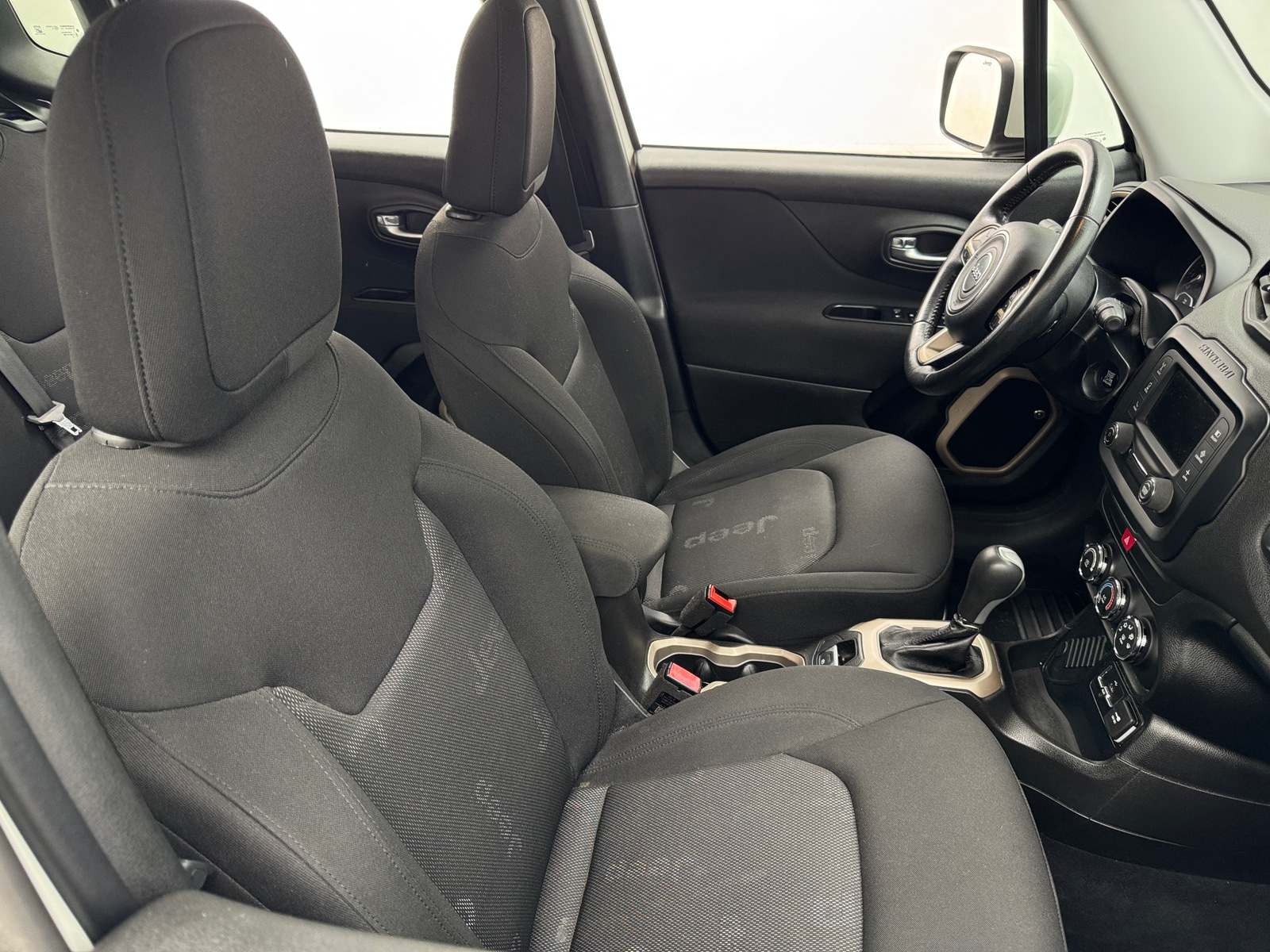 Thumbnail: 2016 Jeep Renegade - 2