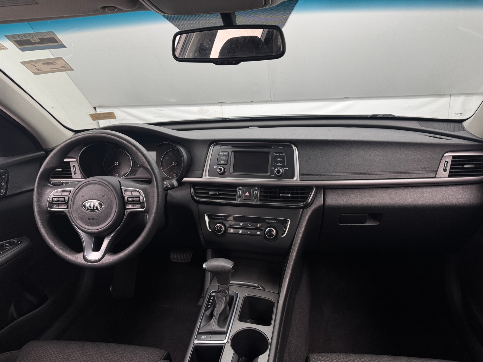 Thumbnail: 2016 Kia Optima - 3