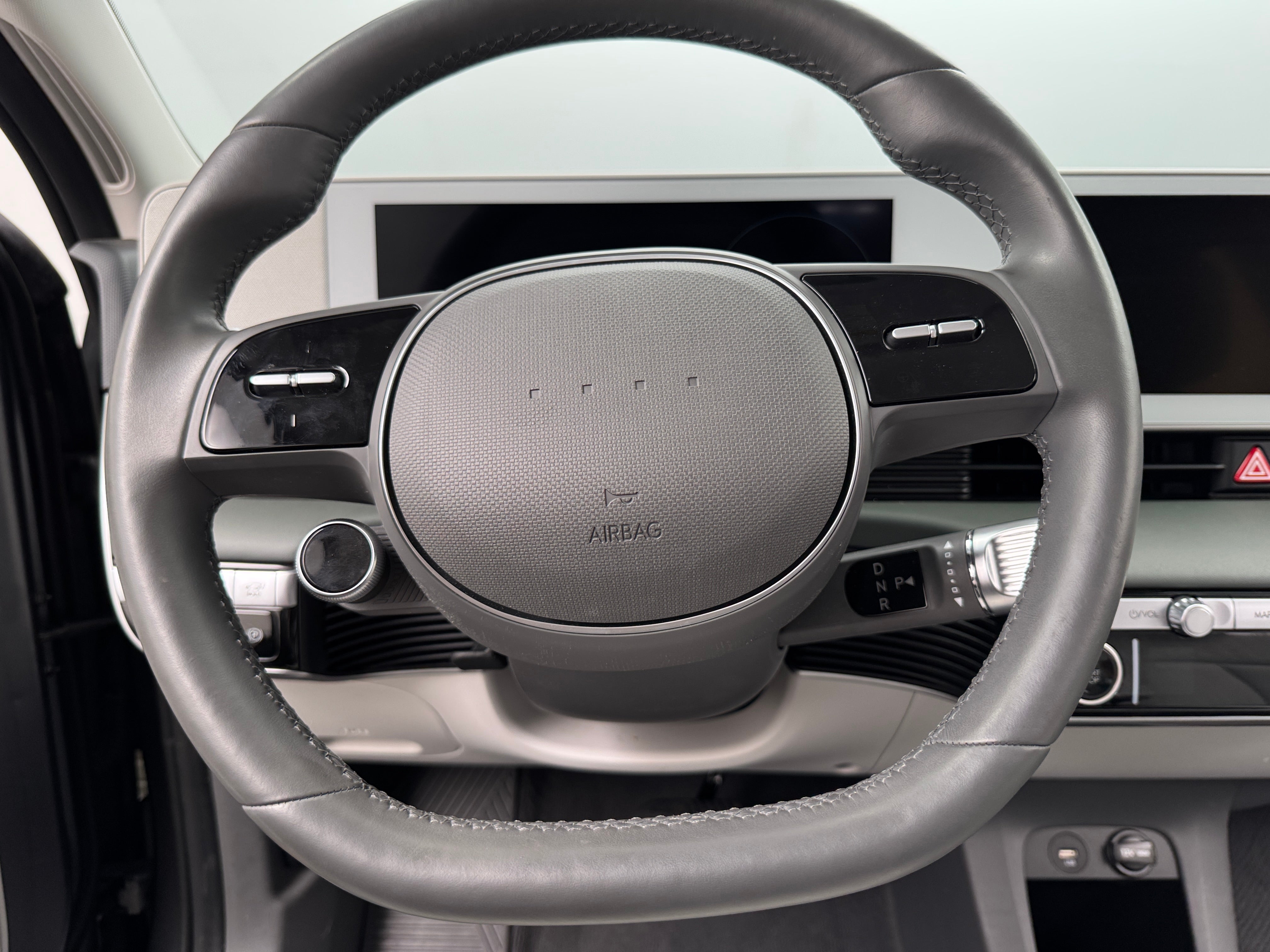 2023 Hyundai Ioniq 5 SEL 4
