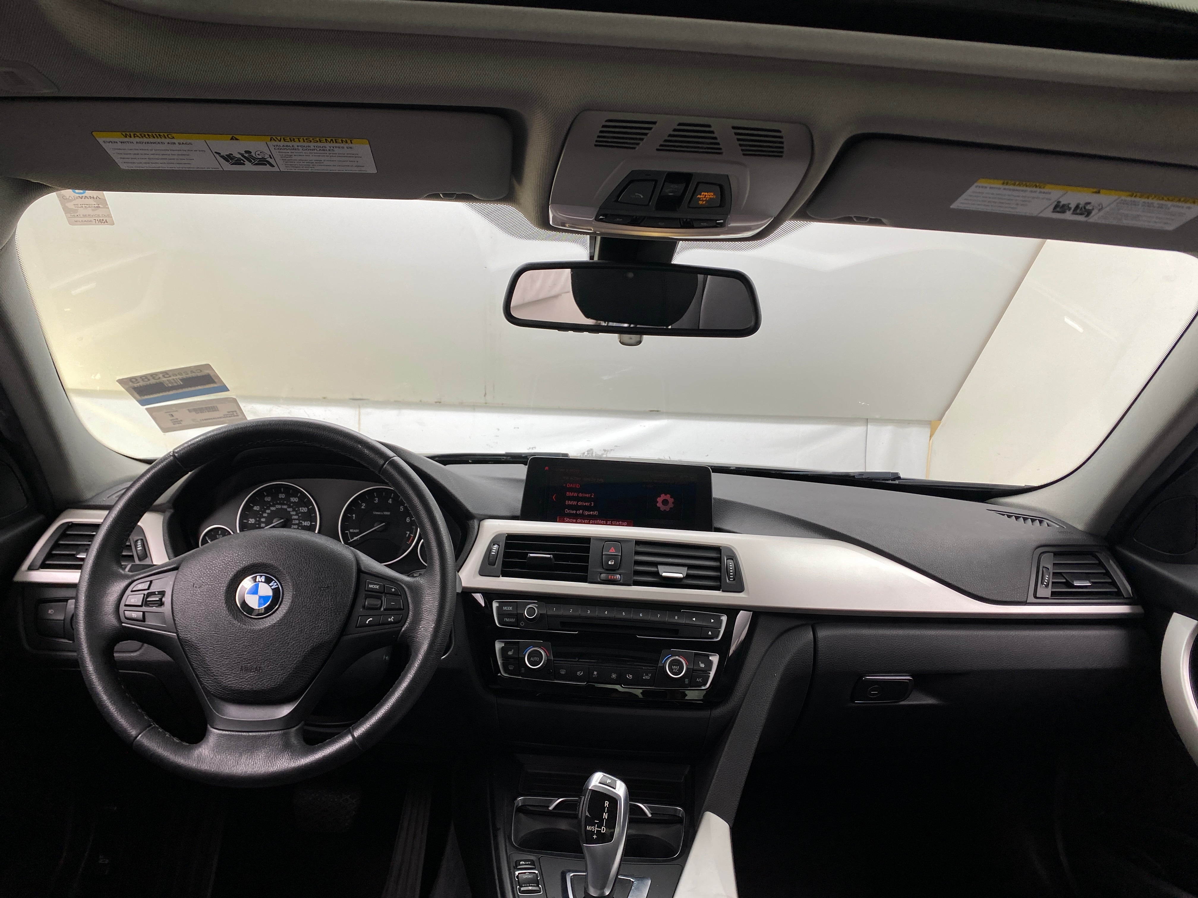2018 BMW 3 Series 320i xDrive 2