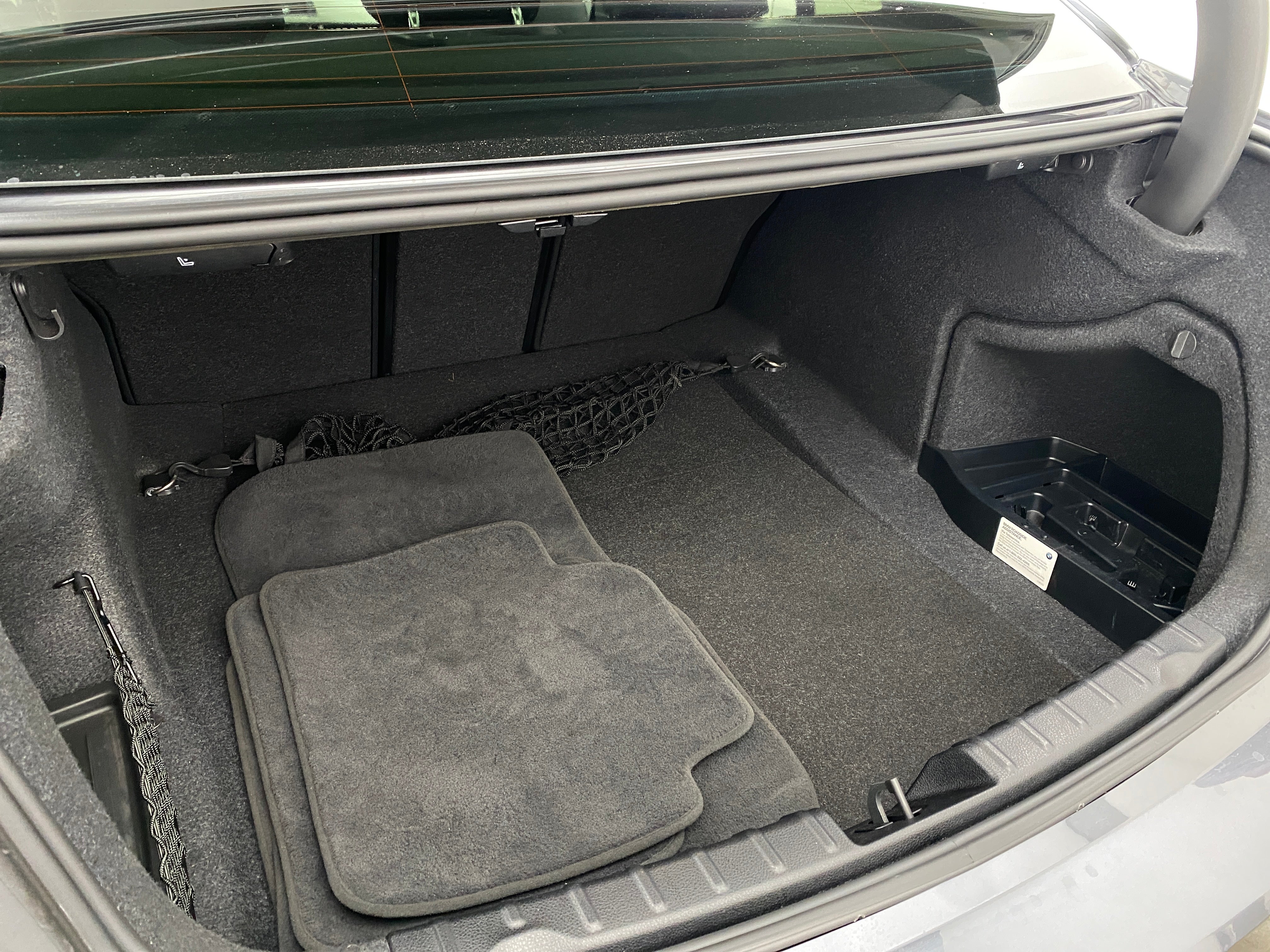 2018 BMW 3 Series 320i xDrive 6