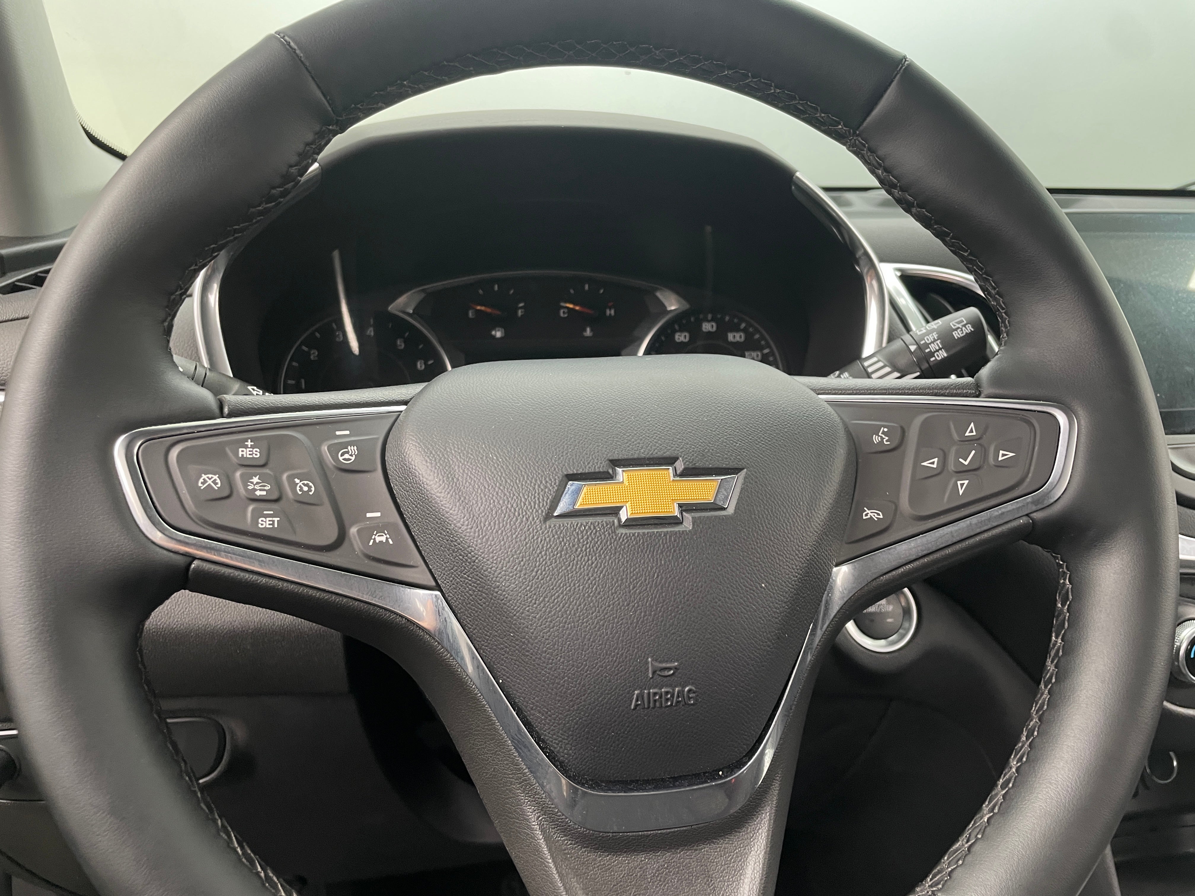 Thumbnail: 2024 Chevrolet Equinox - 5