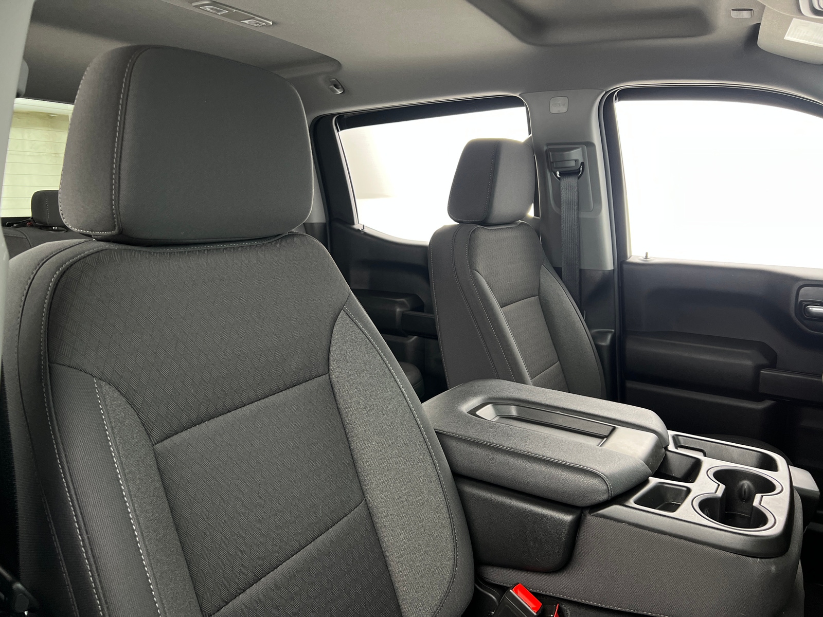 Thumbnail: 2024 Chevrolet Silverado 1500 - 2