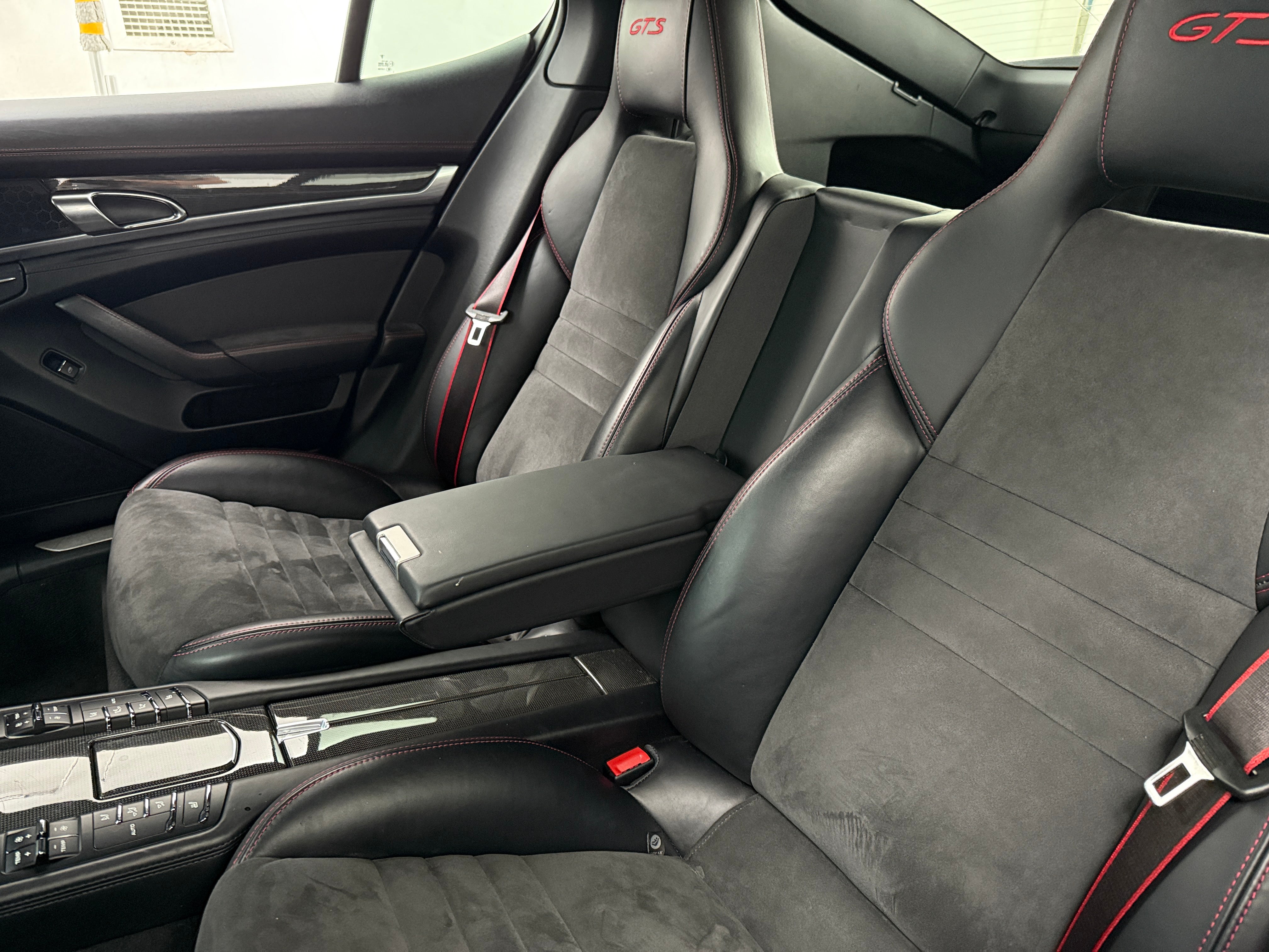 2016 Porsche Panamera GTS 5
