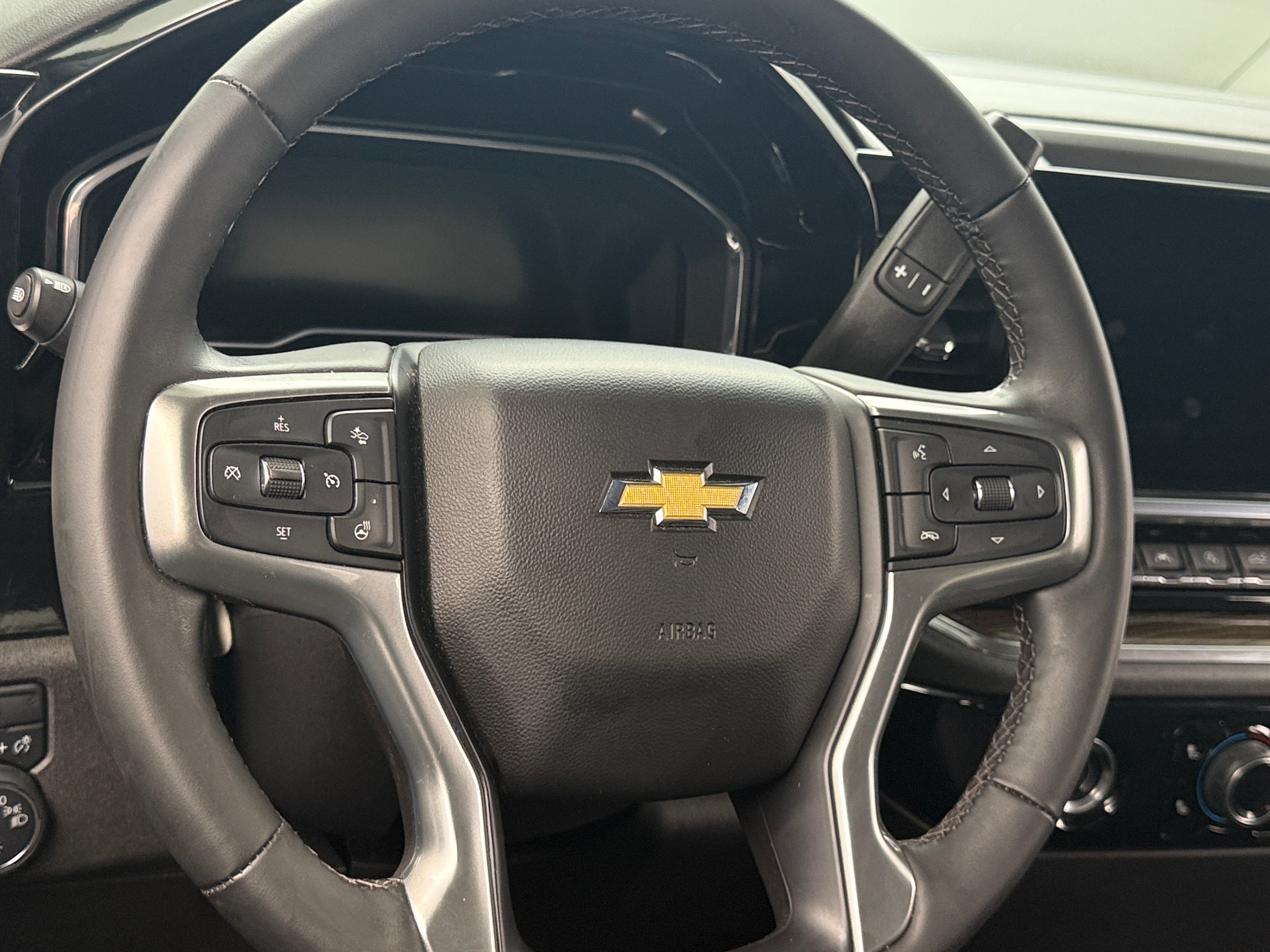 Thumbnail: 2024 Chevrolet Silverado 1500 - 5