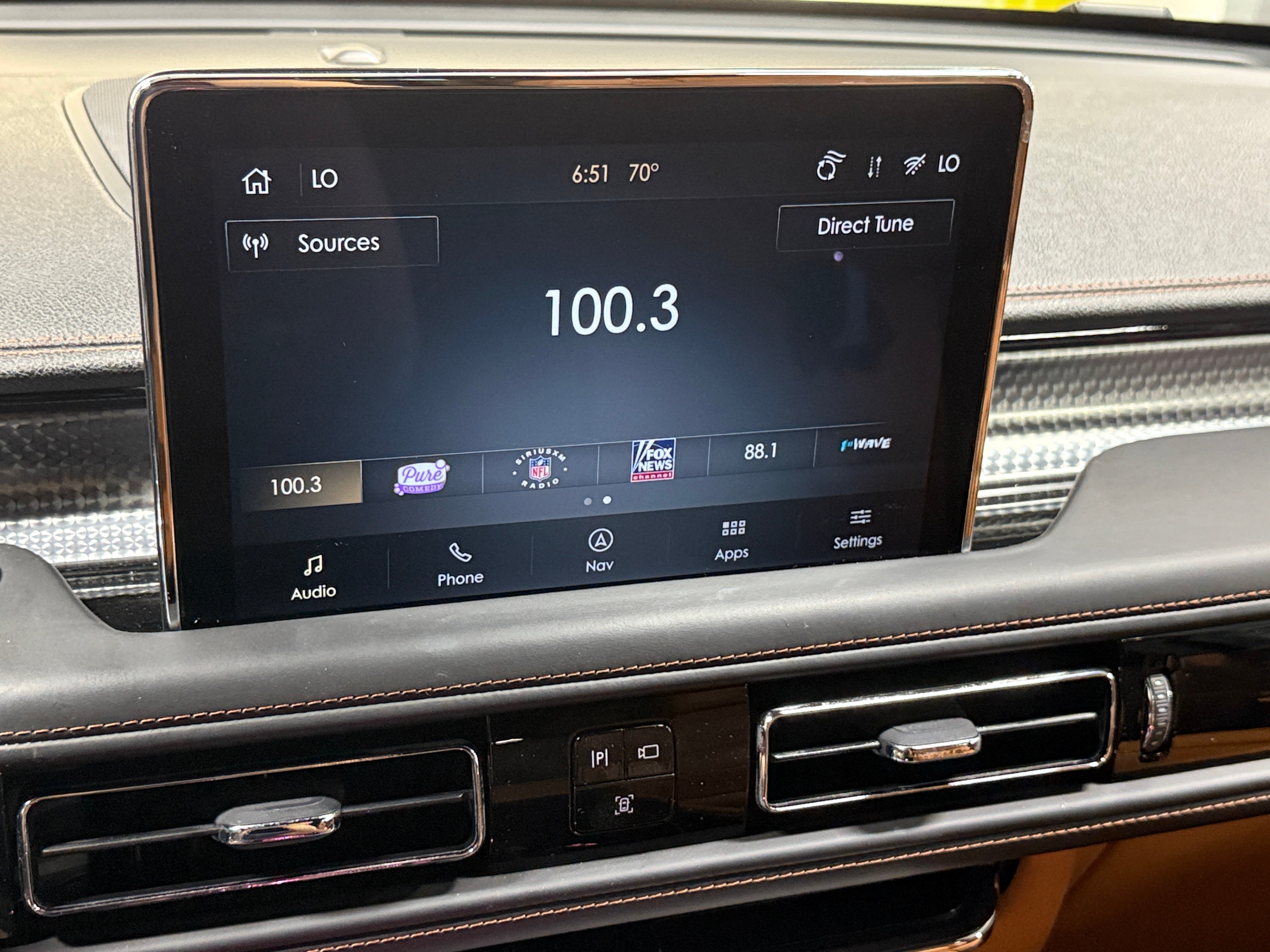 2021 Lincoln Aviator Black Label 3