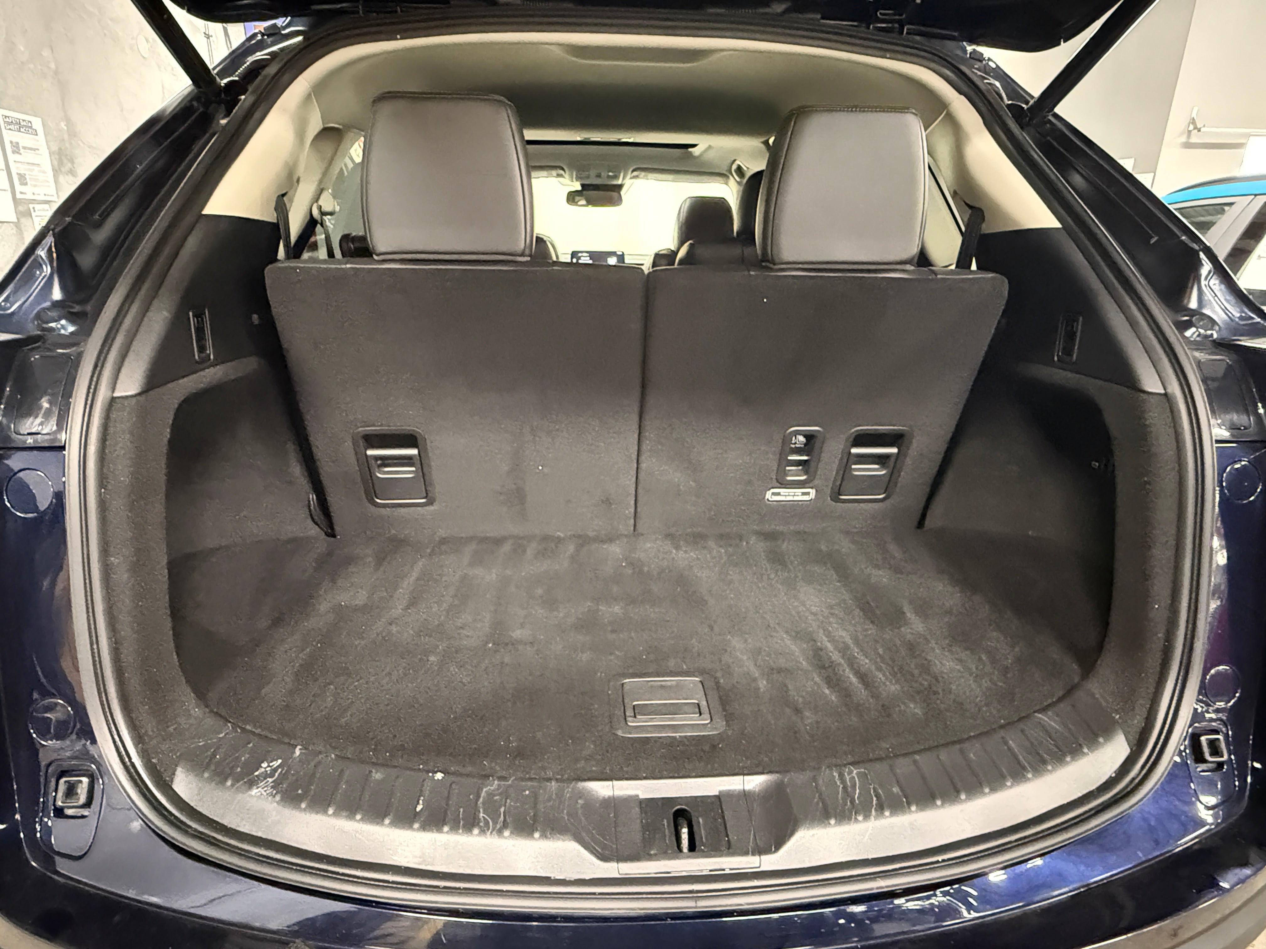2023 Mazda CX-9 Touring 6