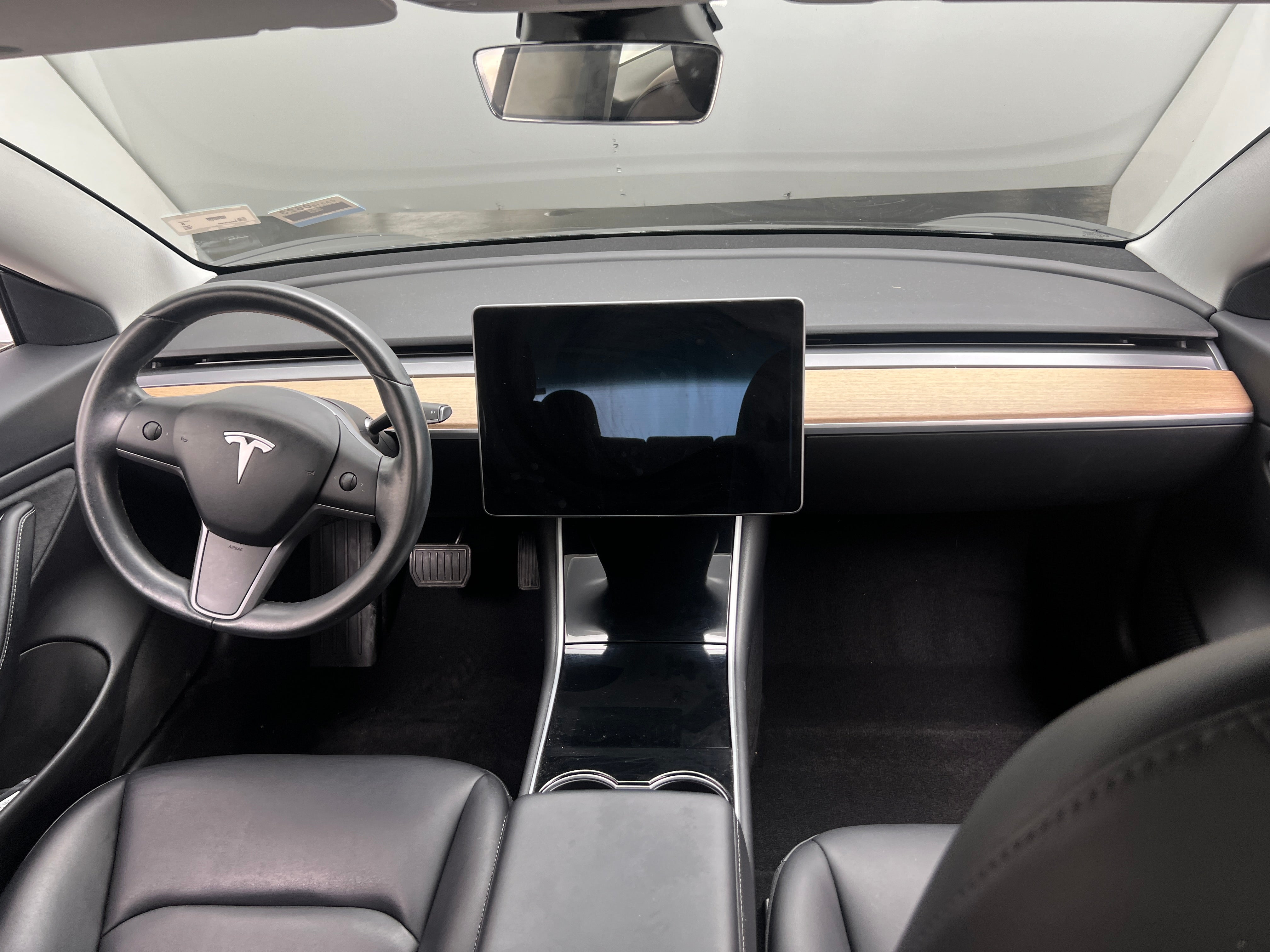 2018 Tesla Model 3 Mid Range 2