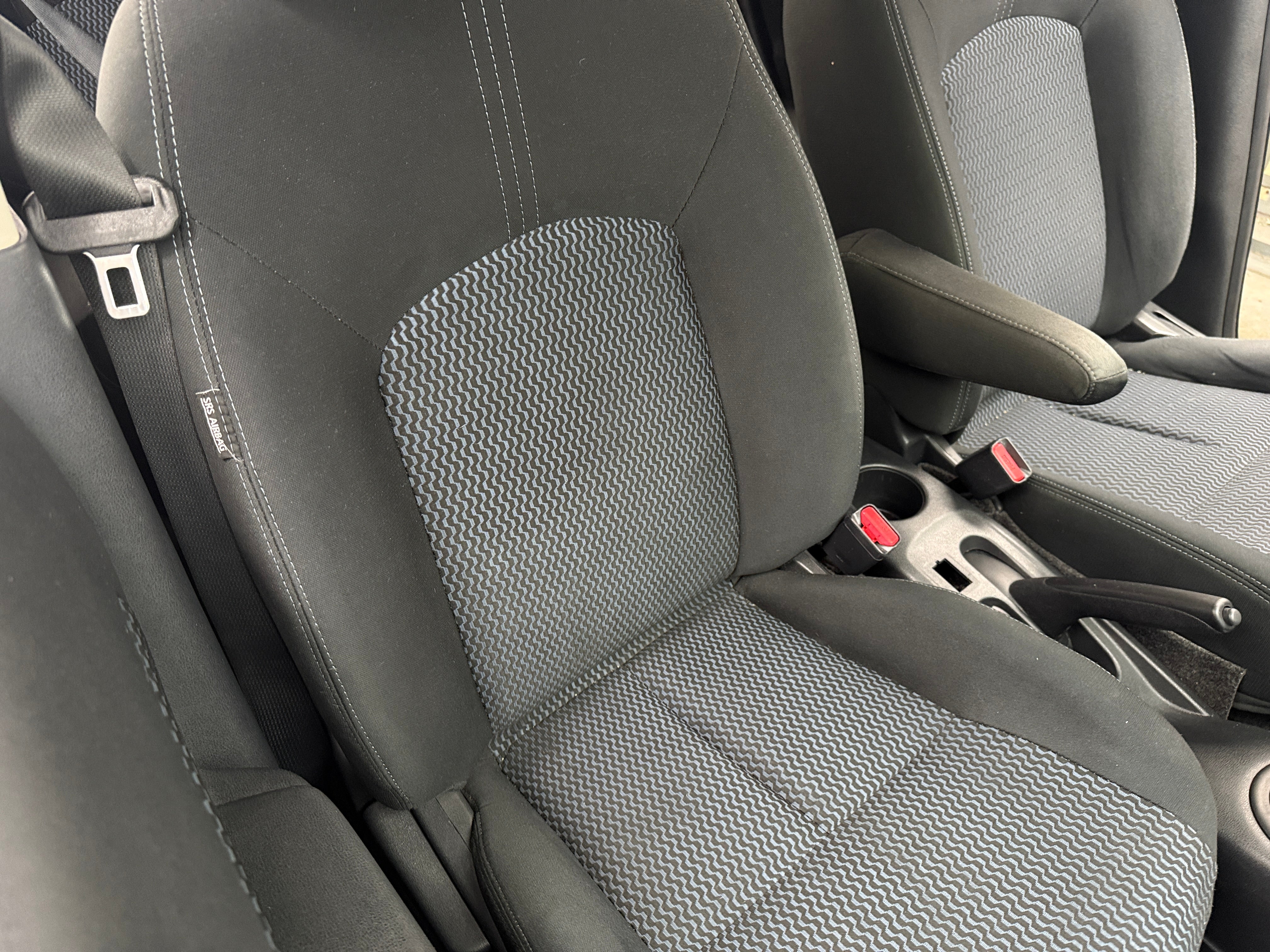 2016 Nissan Versa Note SV 2