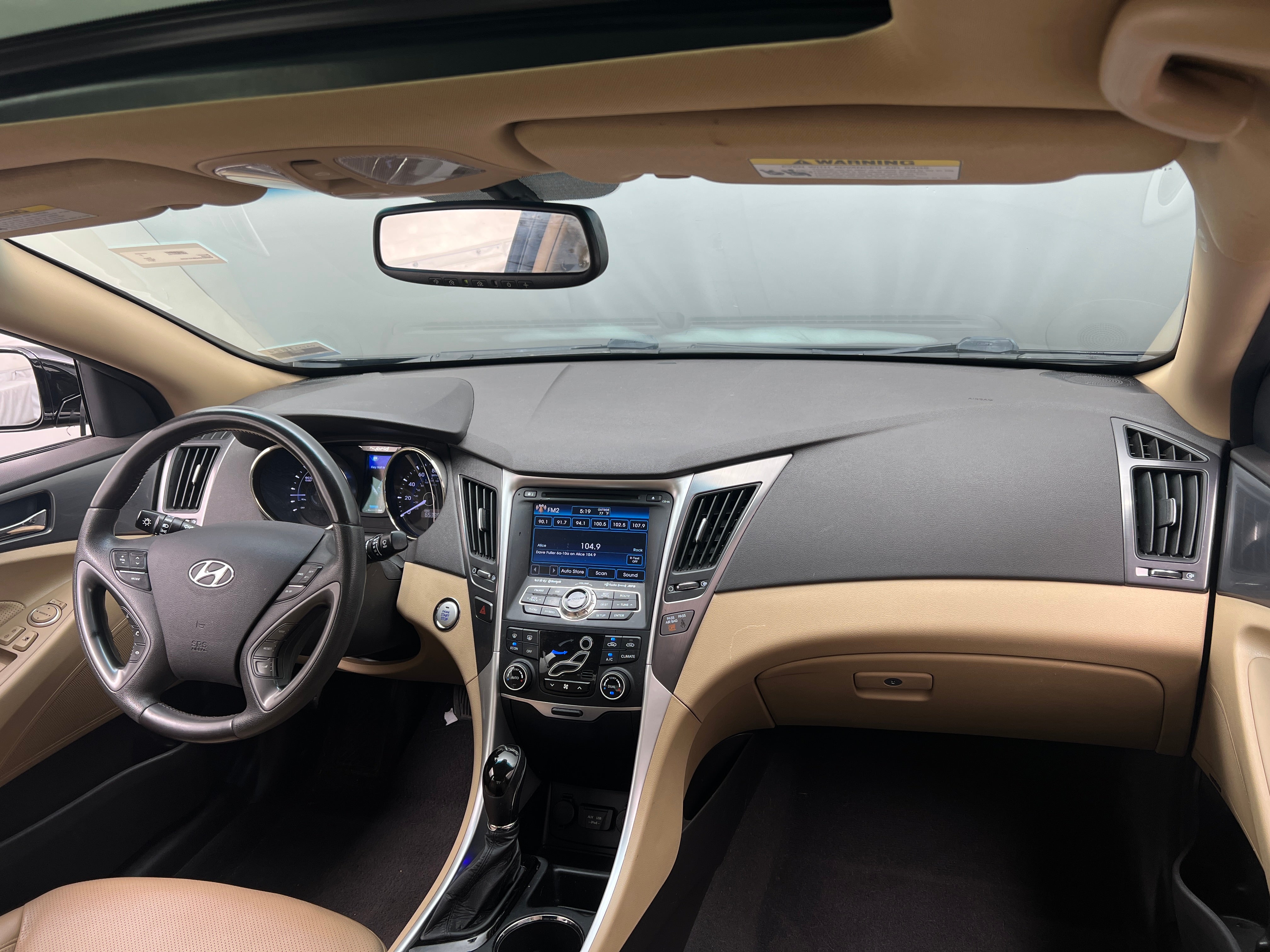 2011 Hyundai Sonata  2