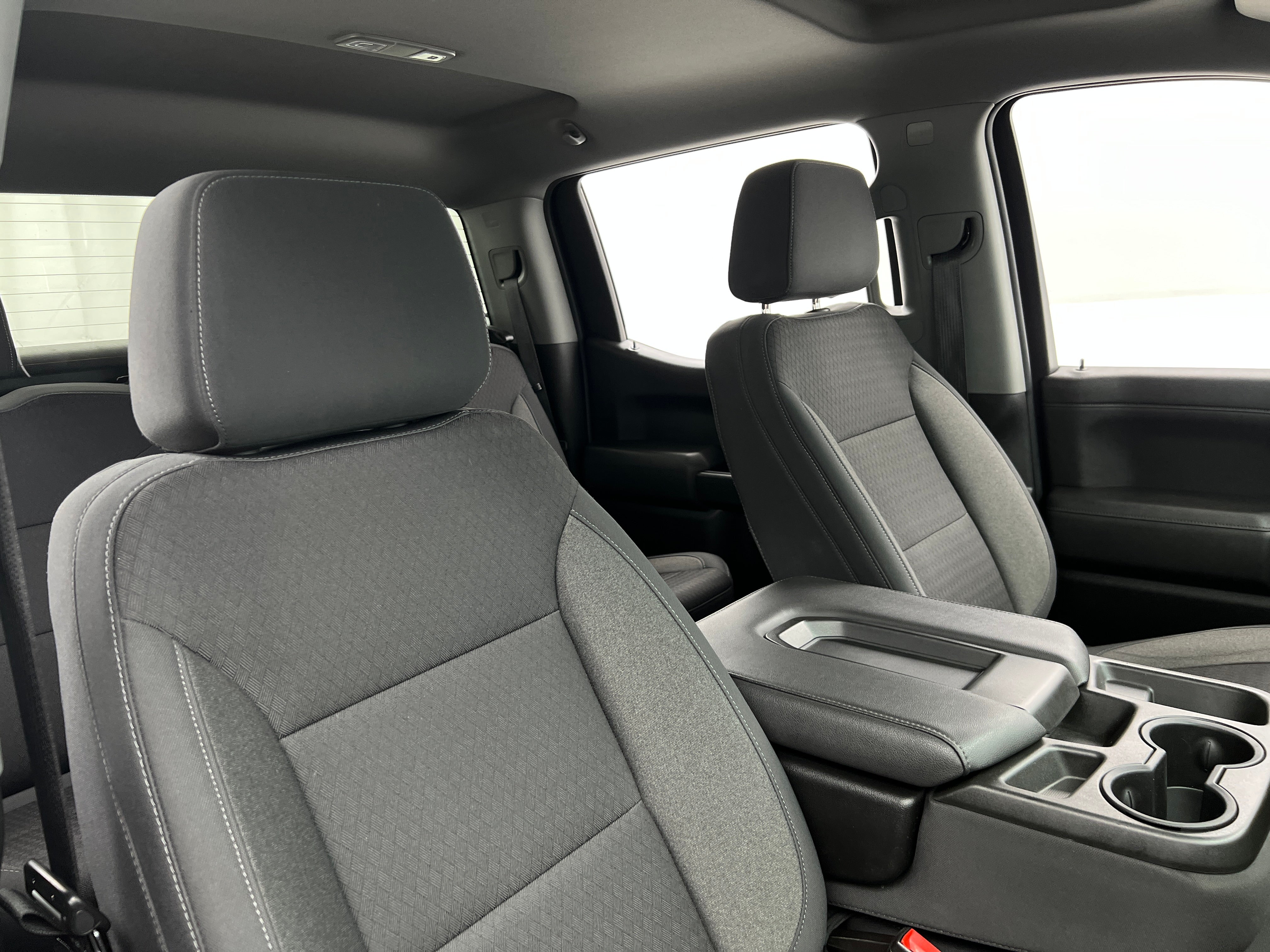 2021 Chevrolet Silverado 1500 LT 2