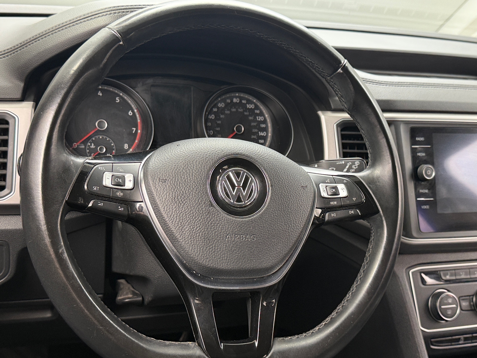 Thumbnail: 2019 Volkswagen Atlas - 4