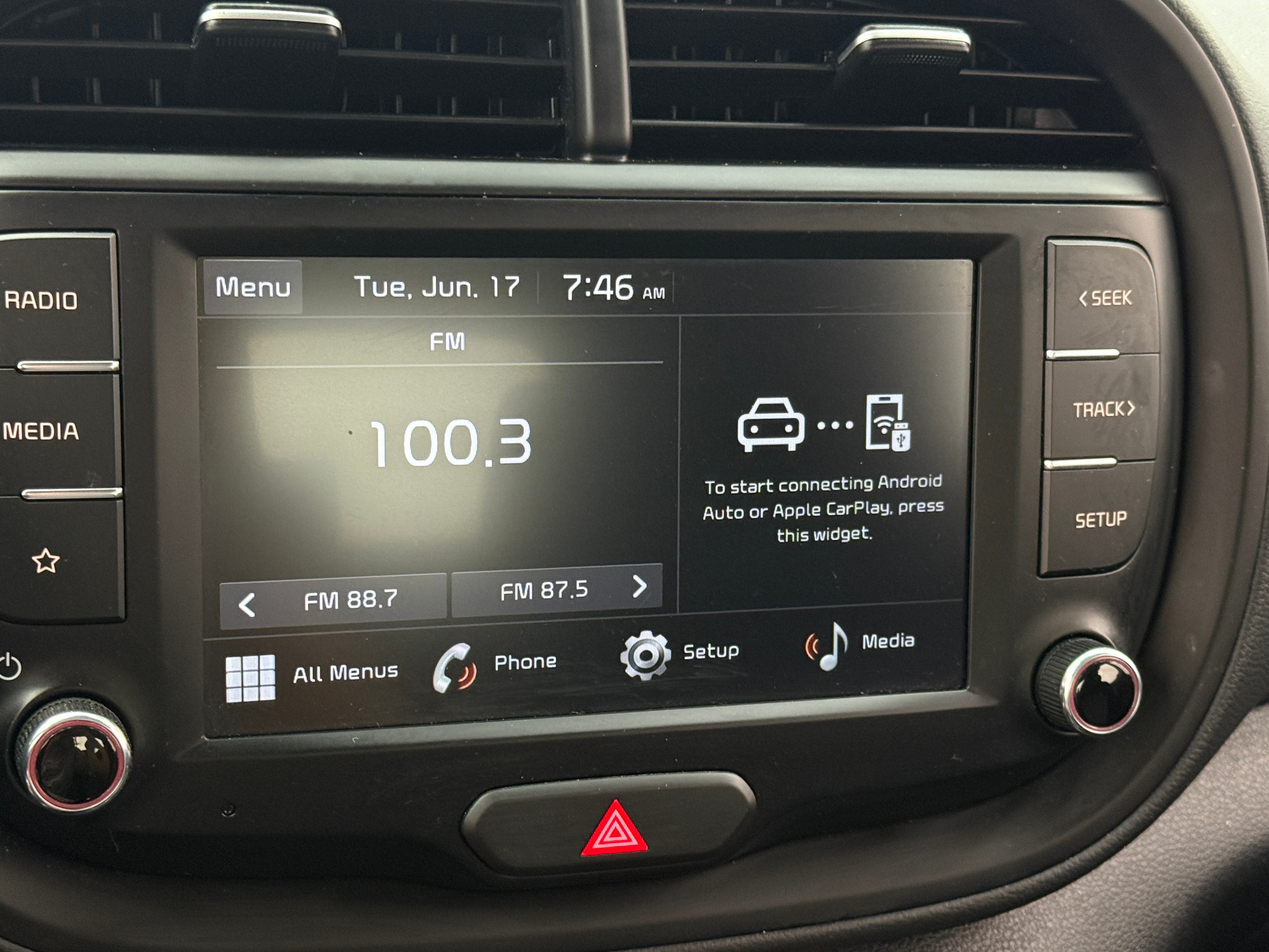 2022 Kia Soul LX 4