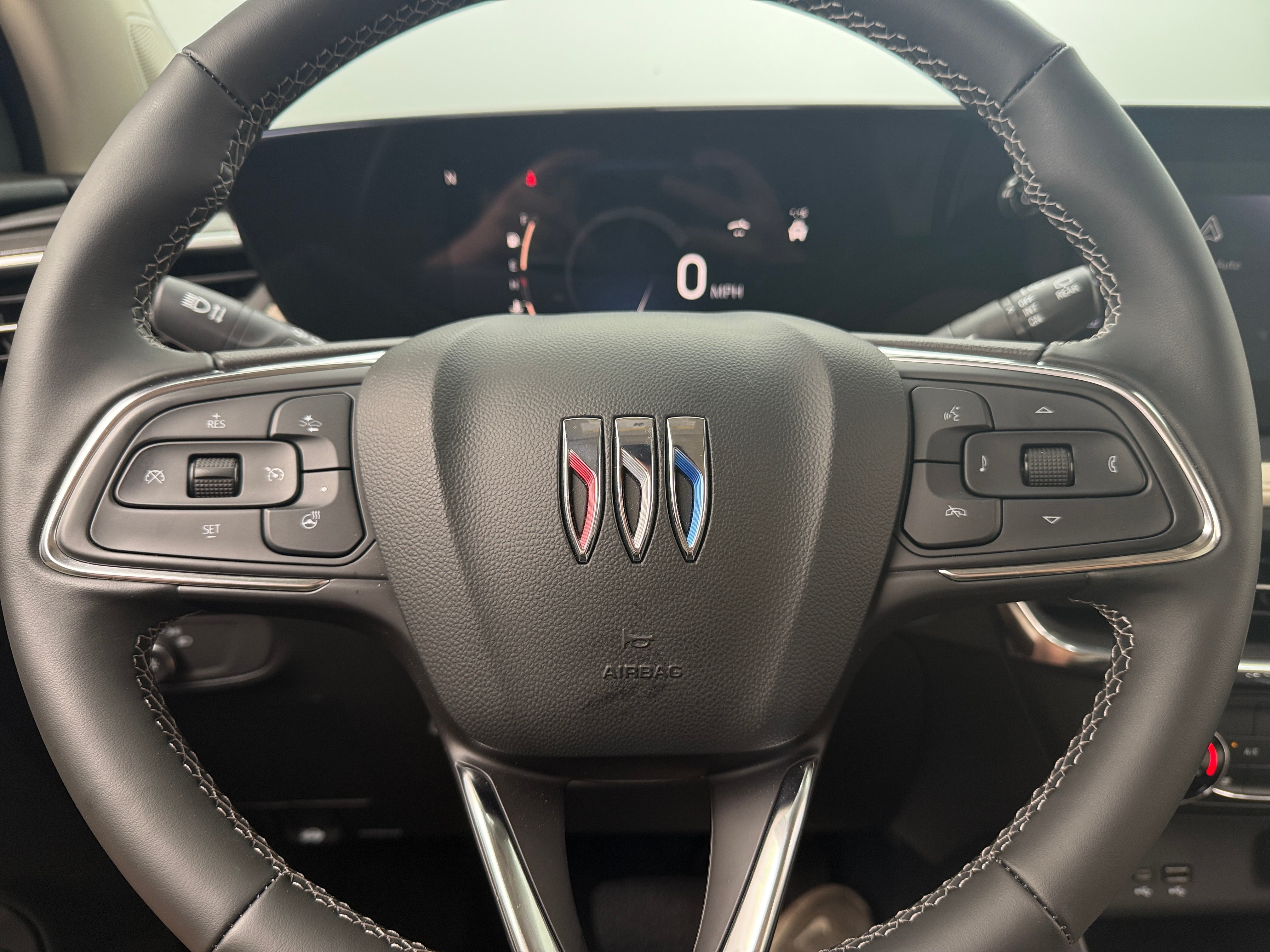 Thumbnail: 2024 Buick Encore GX - 4