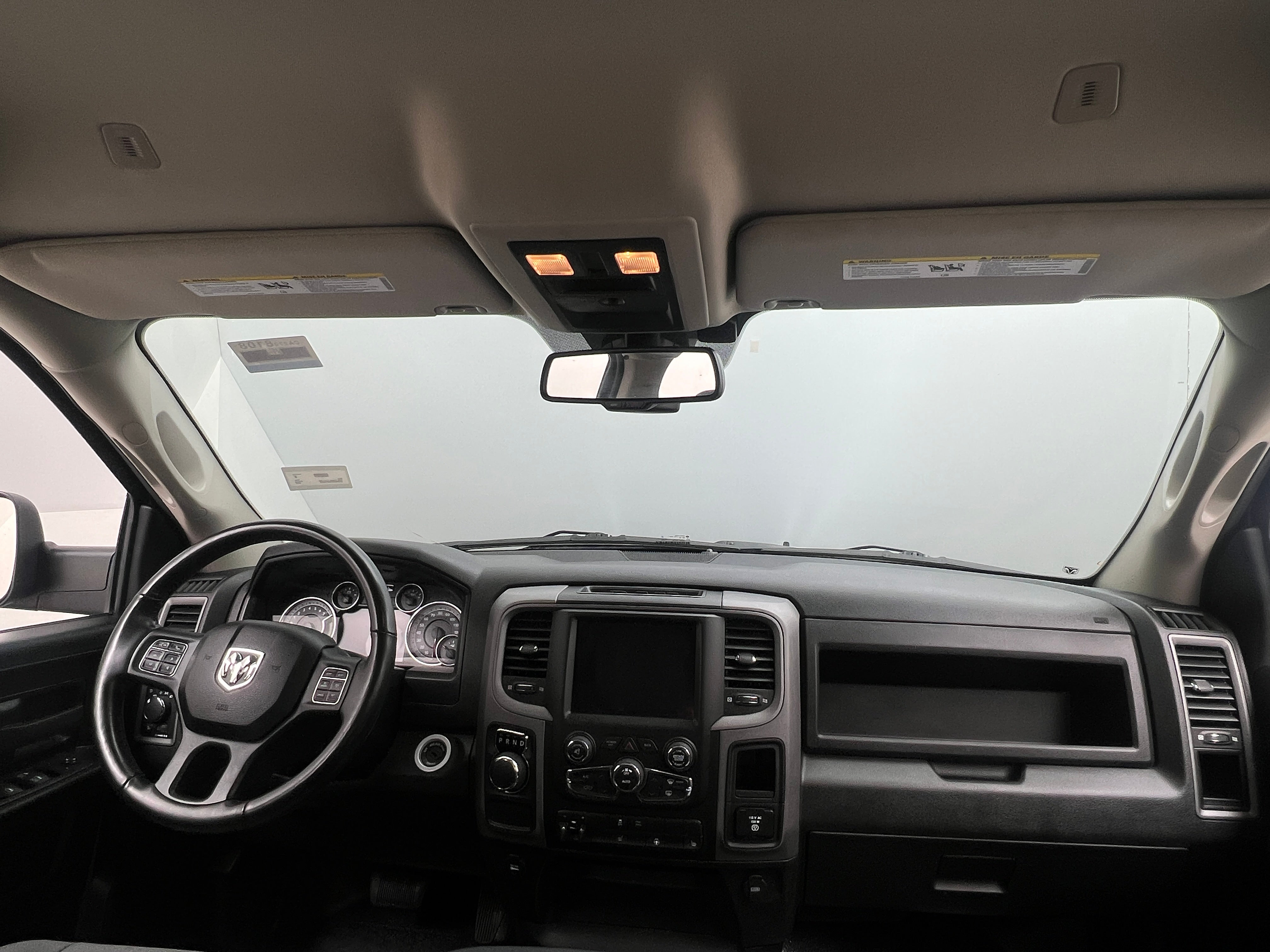 2022 RAM 1500 Classic Tradesman 3