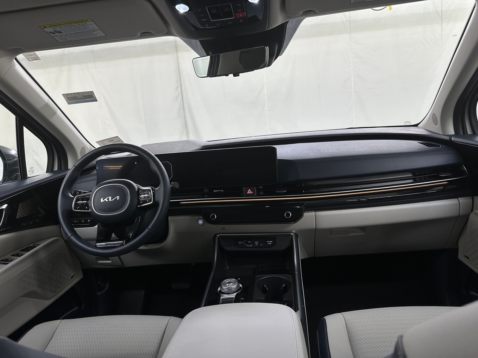 Thumbnail: 2025 Kia Carnival - 2