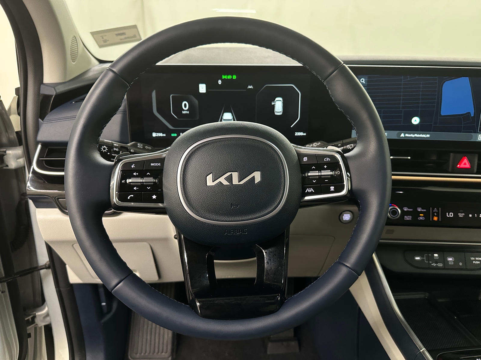 Thumbnail: 2025 Kia Carnival - 4
