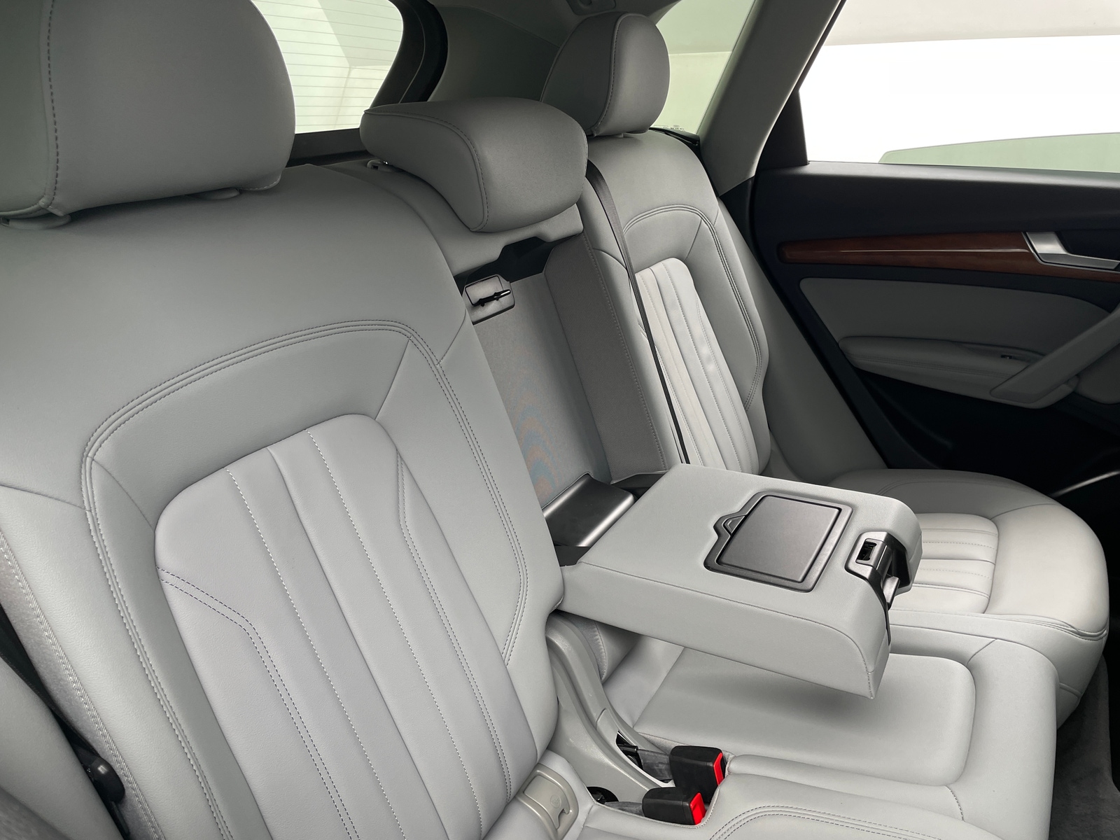 Thumbnail: 2022 Audi Q5 - 5