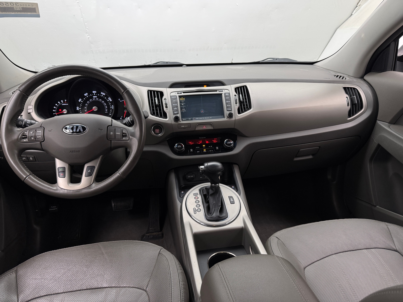 Thumbnail: 2015 Kia Sportage - 3