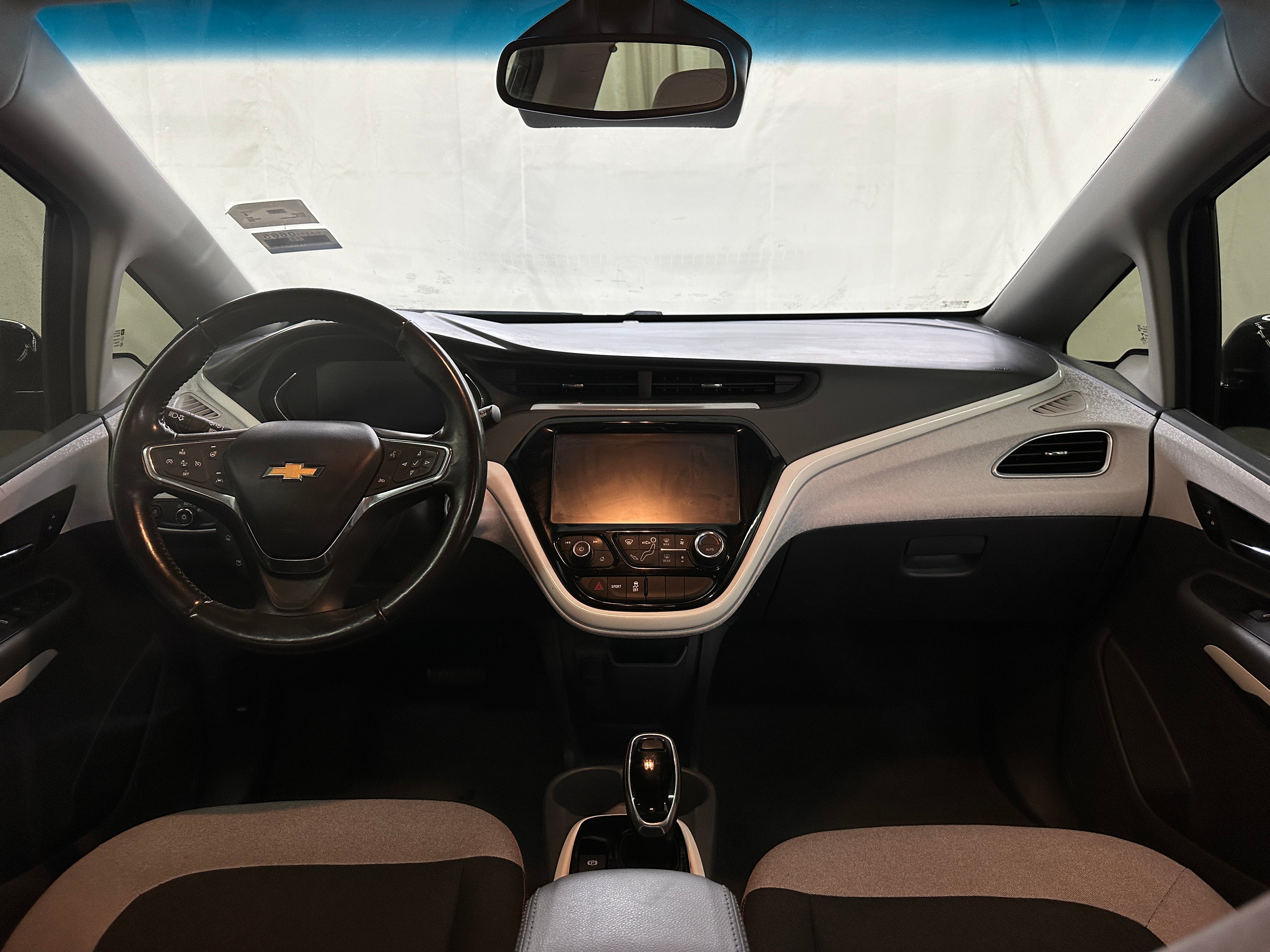 Thumbnail: 2020 Chevrolet Bolt EV - 3