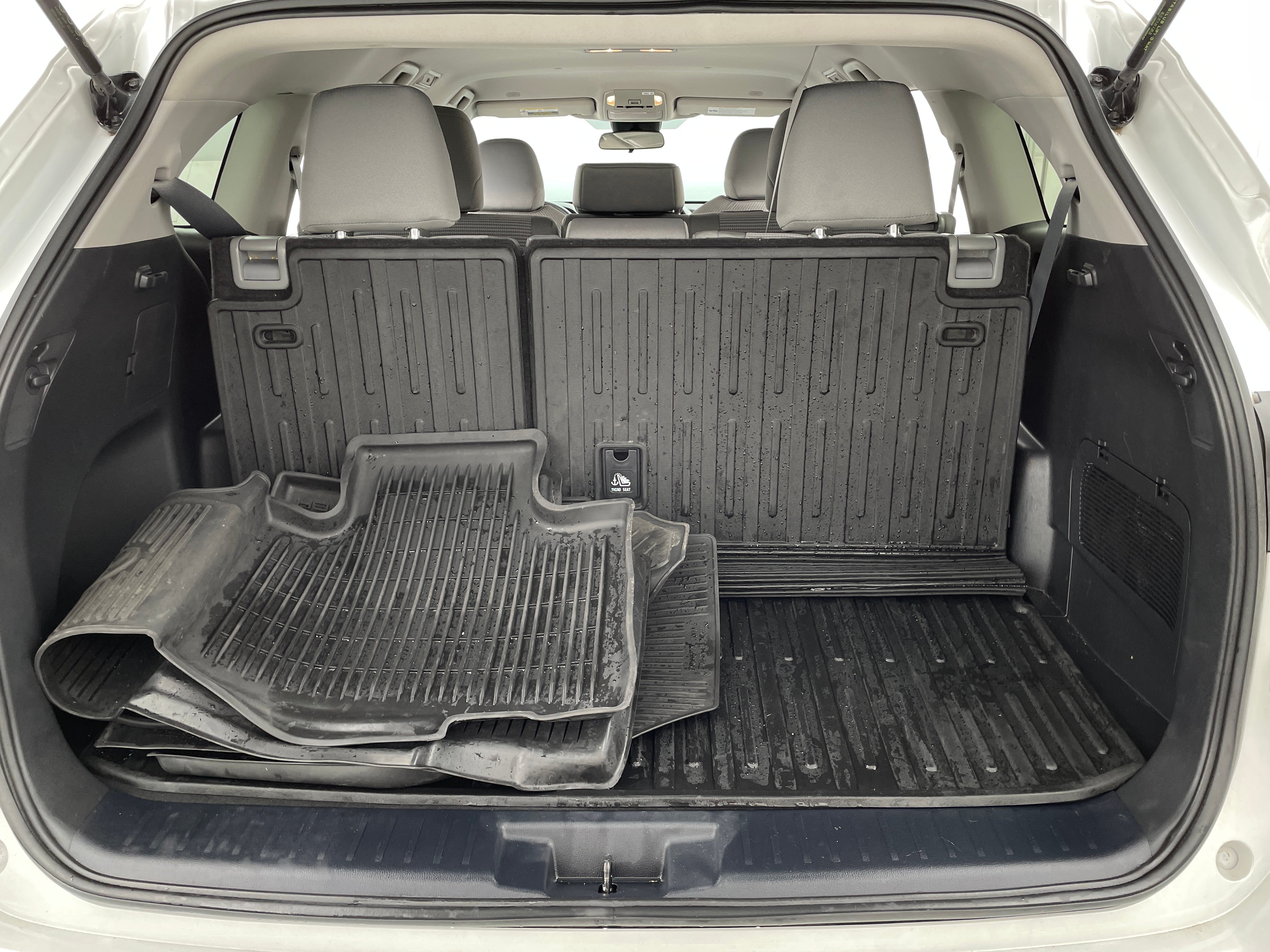 2023 Toyota Highlander L 7