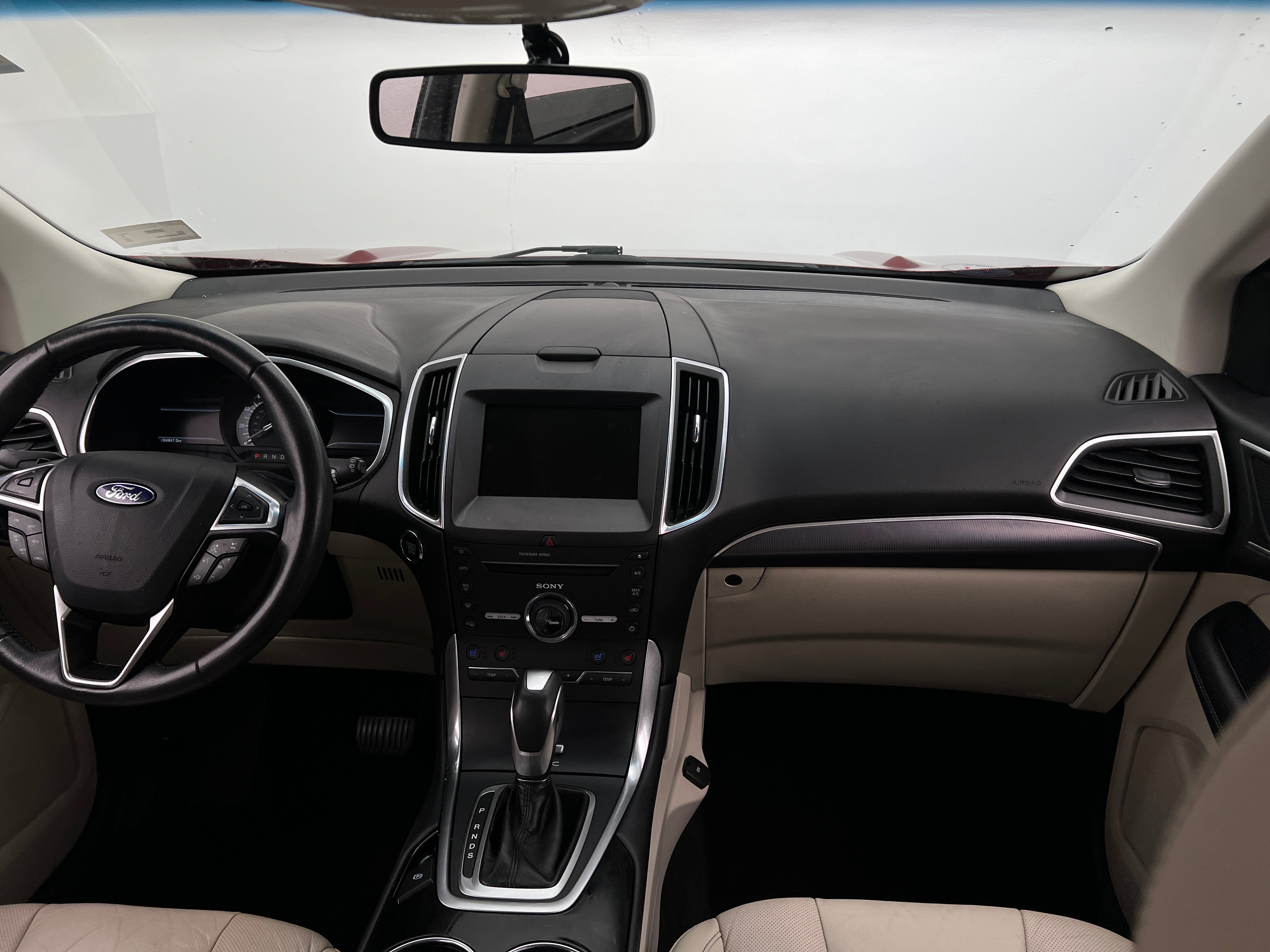 2015 Ford Edge Titanium 2