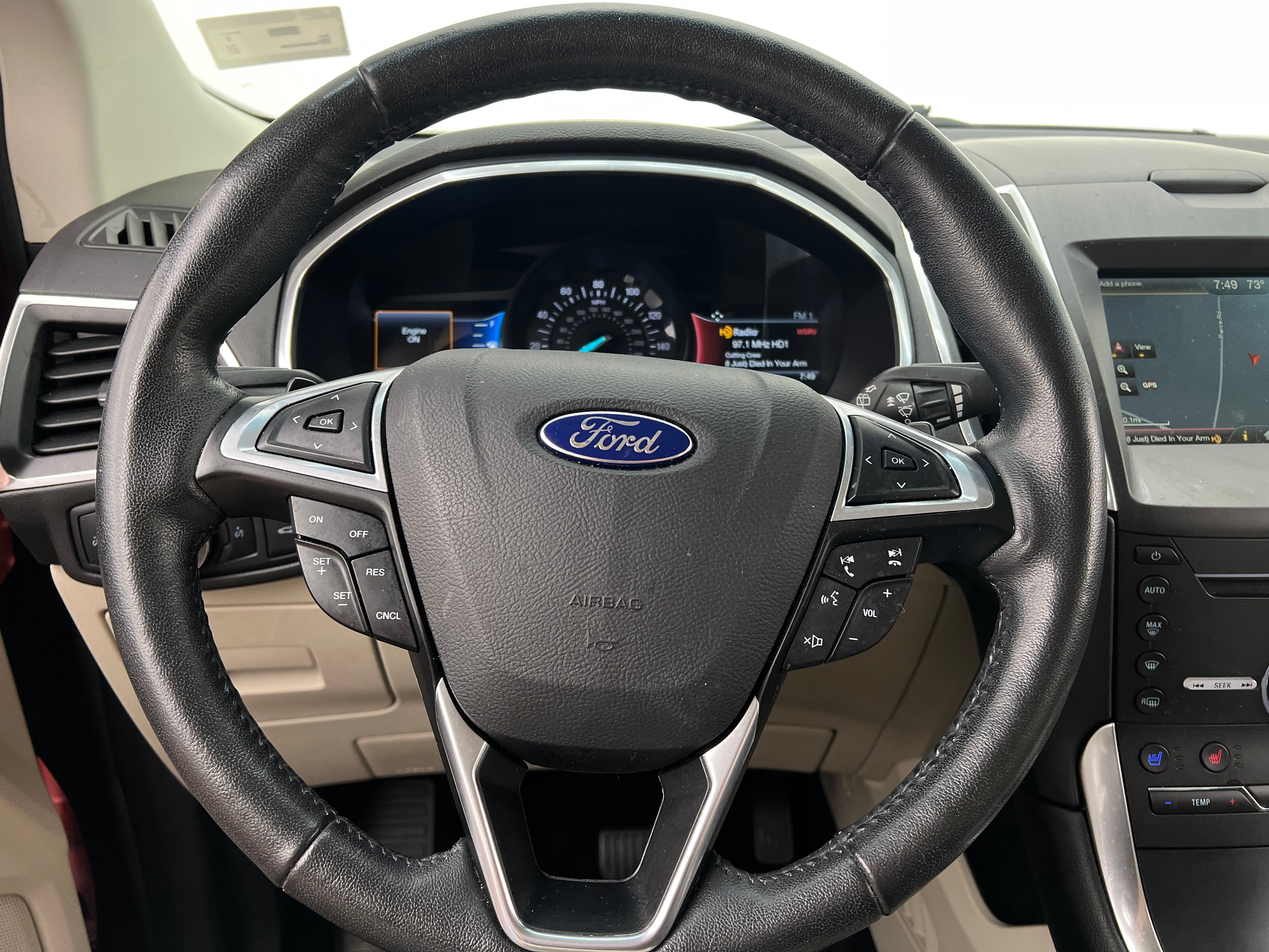 2015 Ford Edge Titanium 4