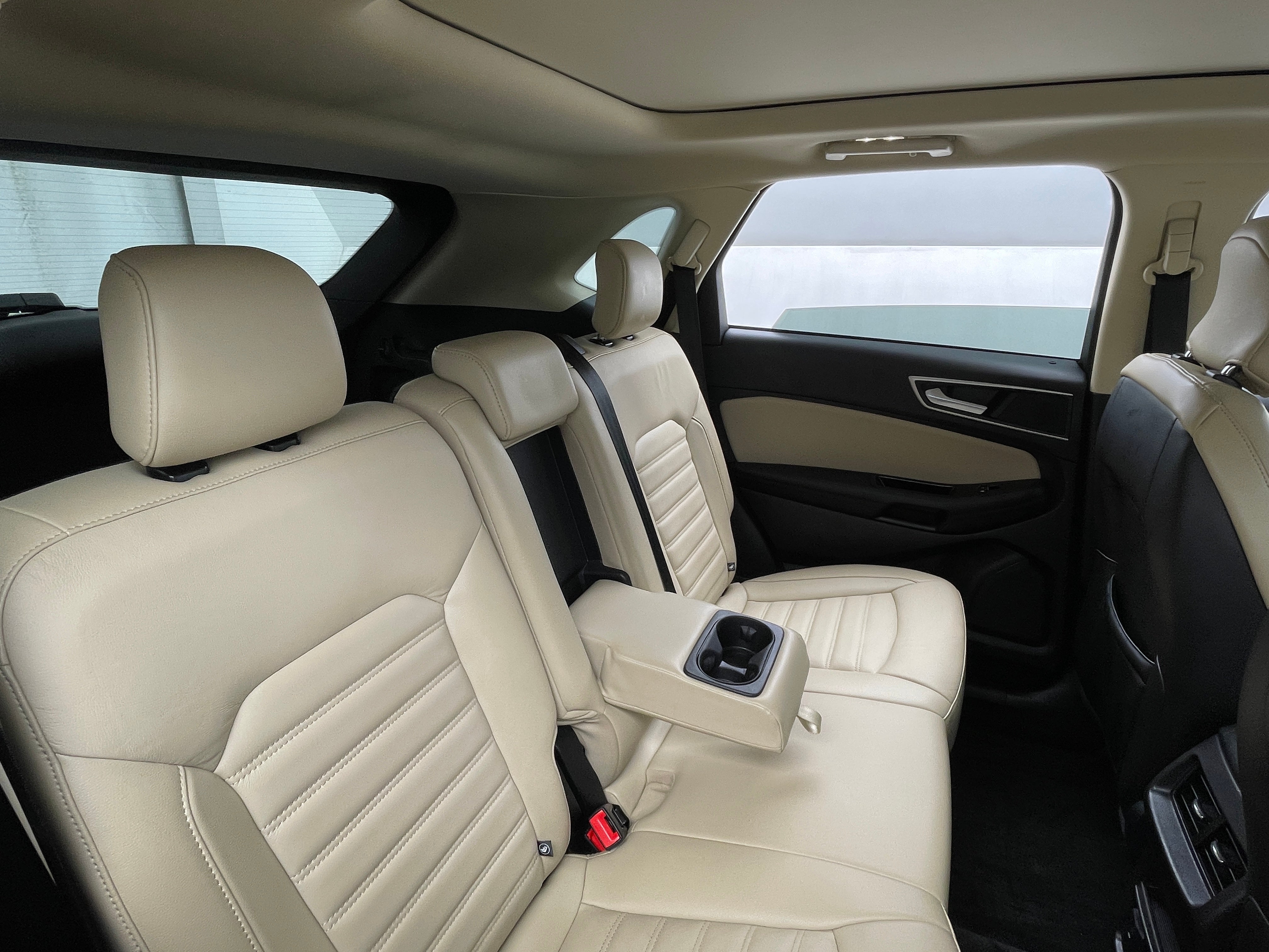 2018 Ford Edge SEL 5