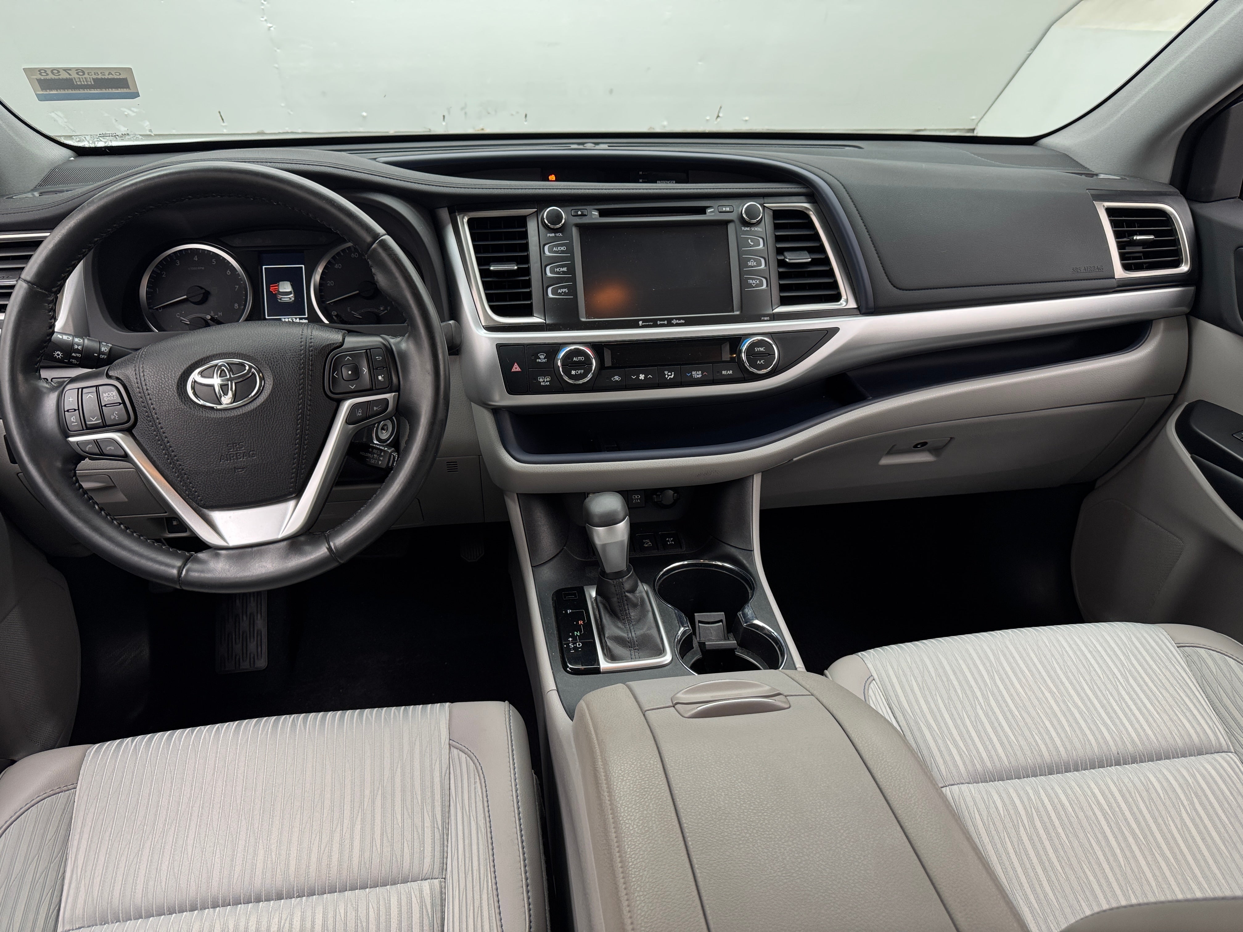 2019 Toyota Highlander Plus 3