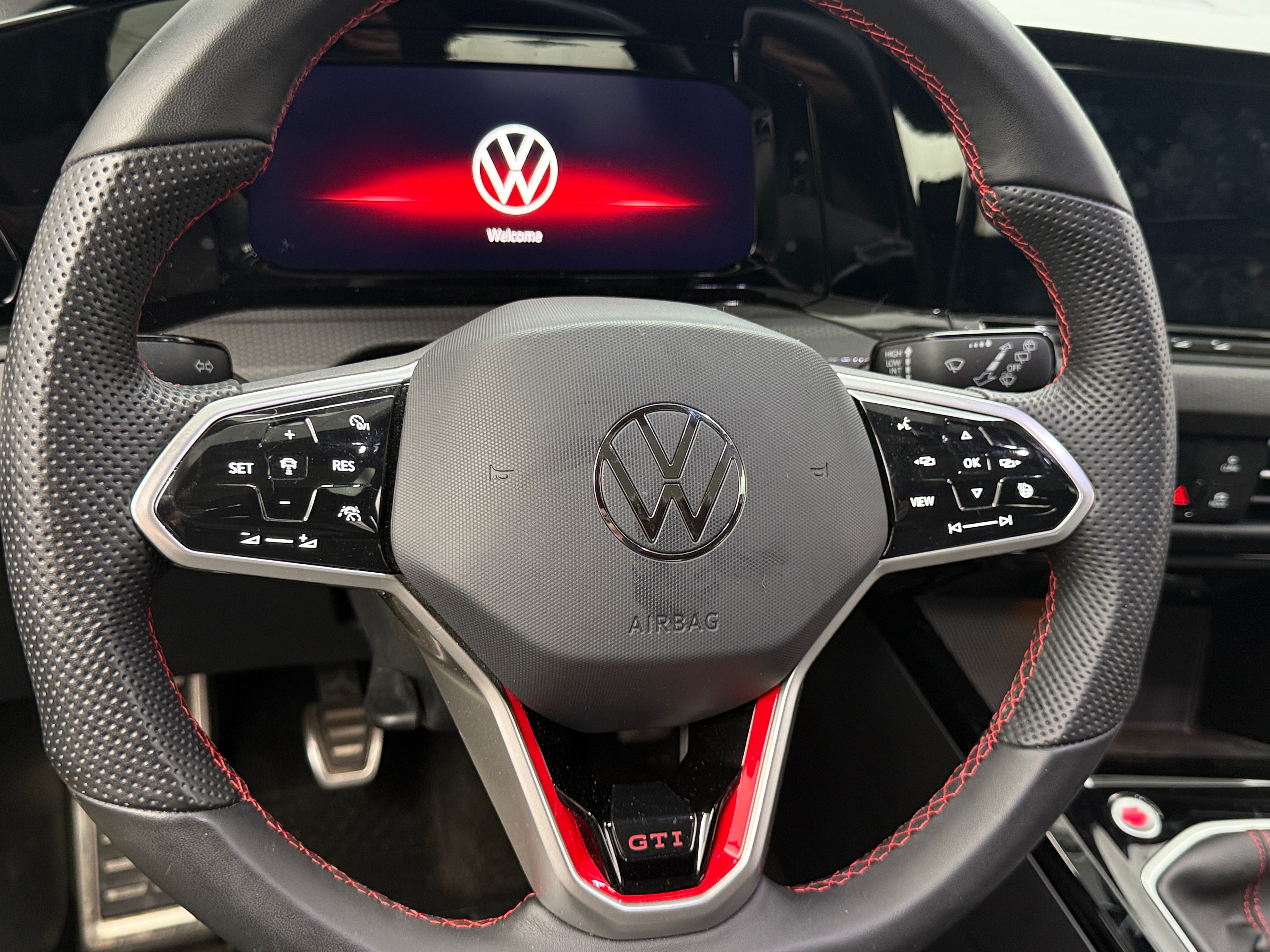 2024 Volkswagen Golf GTI 380 SE 5
