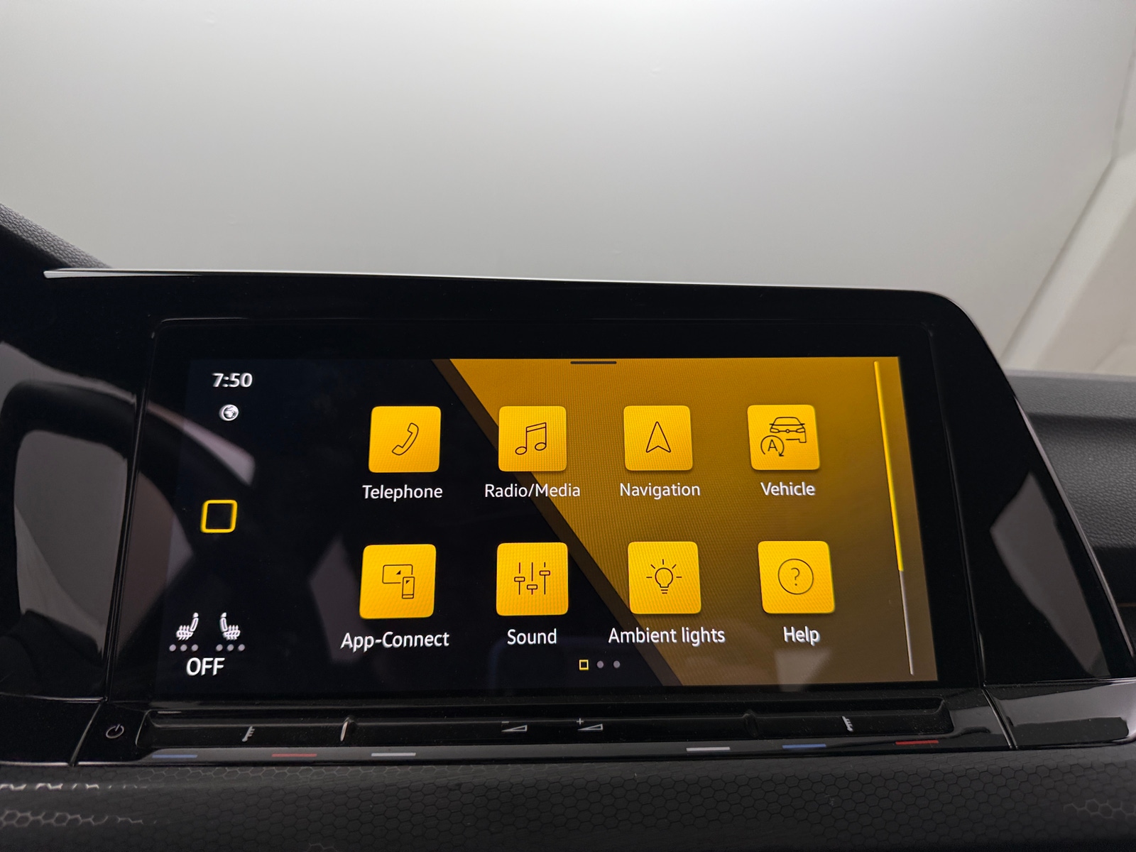 Thumbnail: 2024 Volkswagen Golf - 4