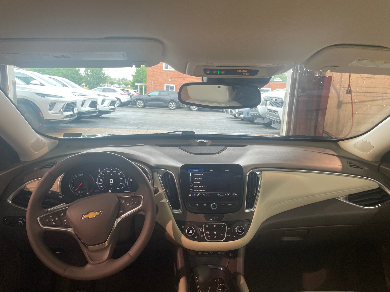Thumbnail: 2024 Chevrolet Malibu - 3