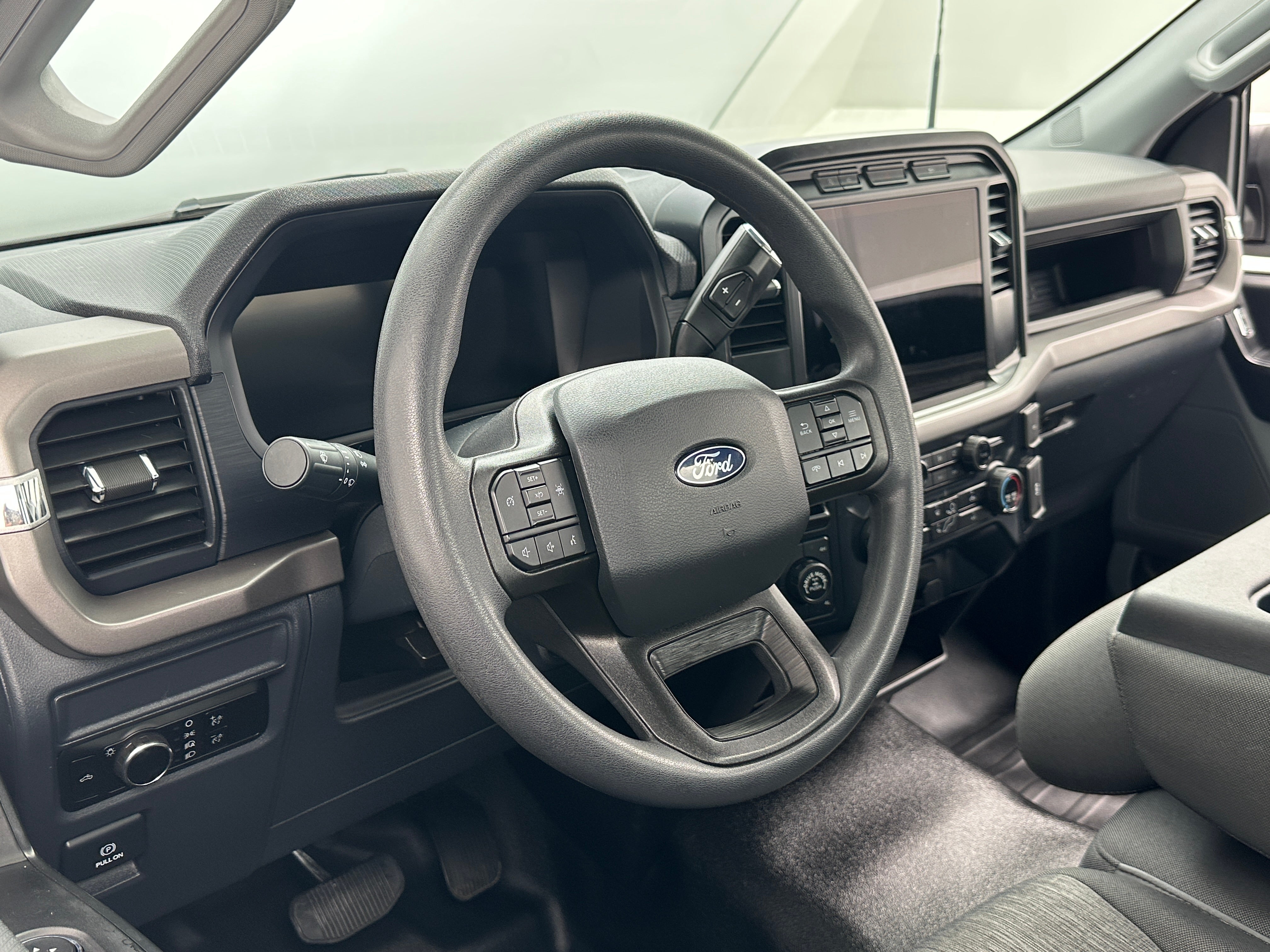 Thumbnail: 2024 Ford Econoline - 3