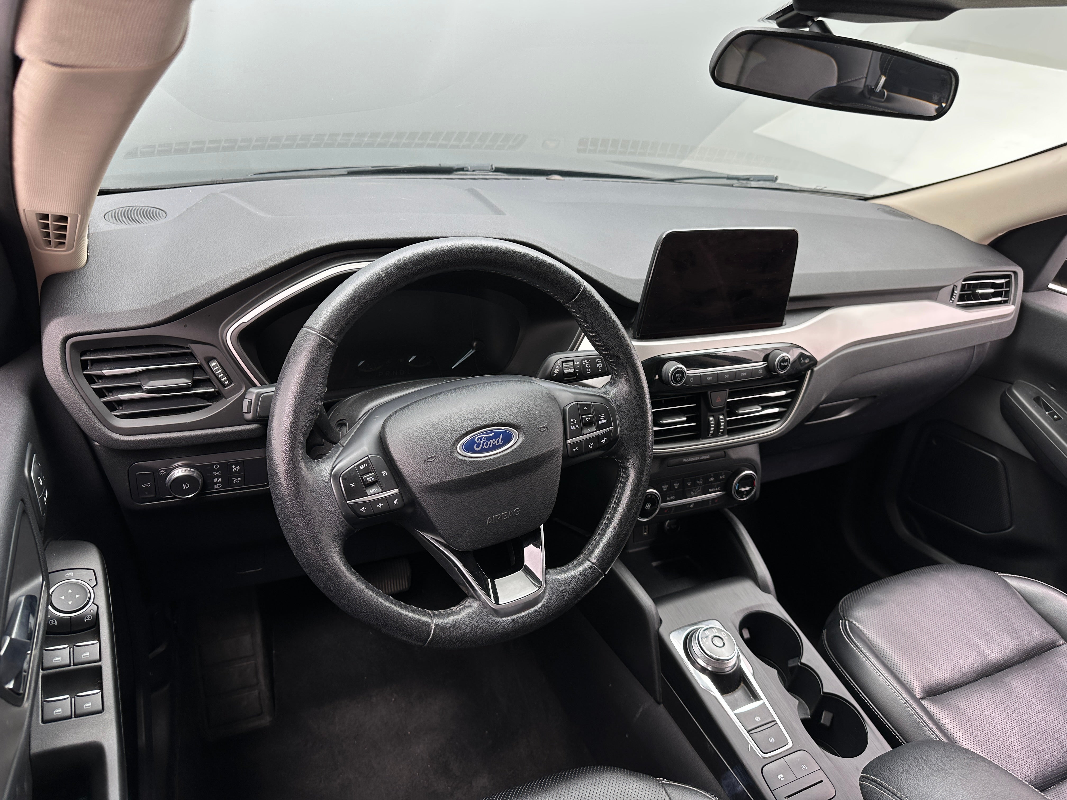 2020 Ford Escape SEL 2