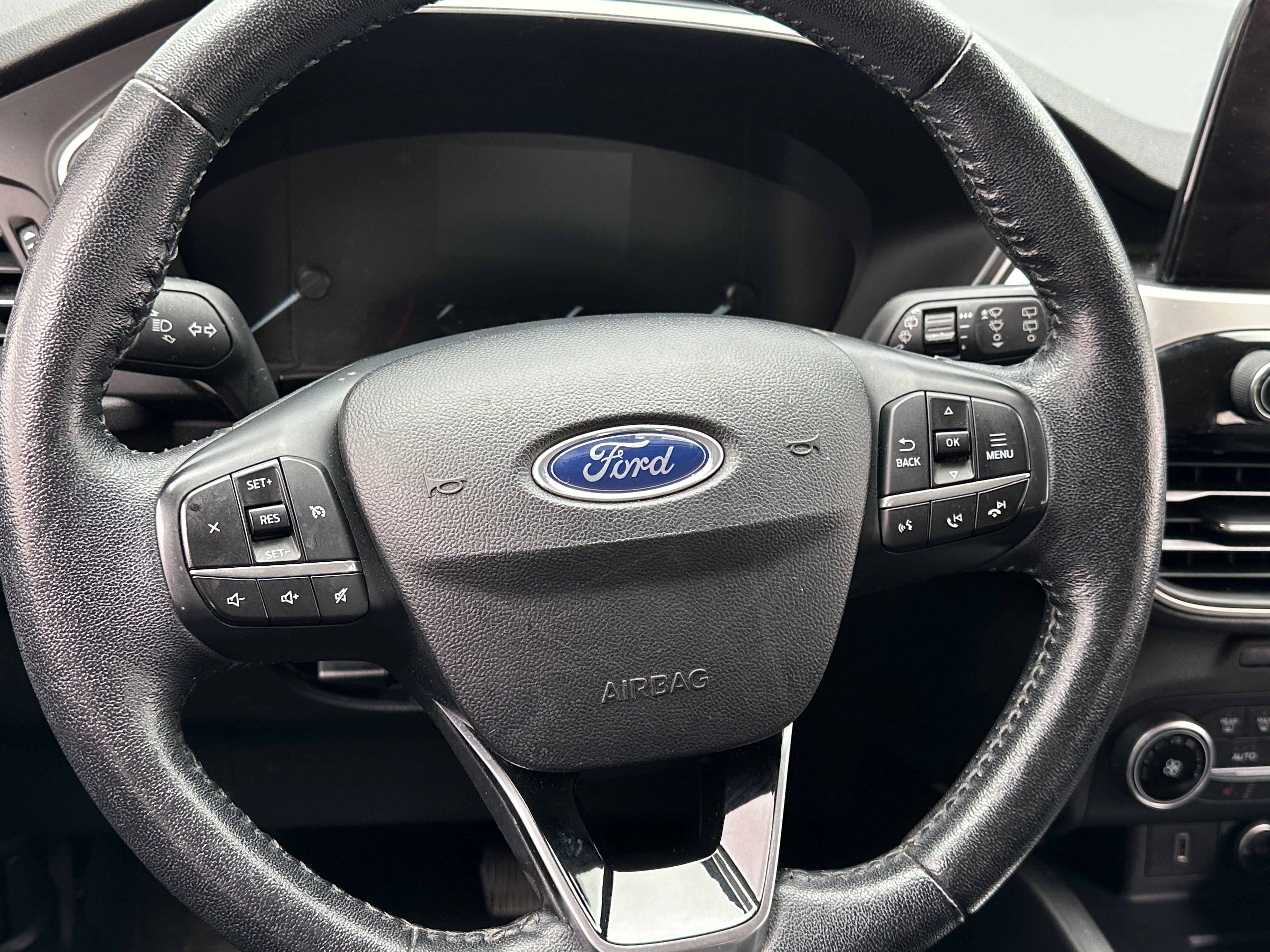2020 Ford Escape SEL 4