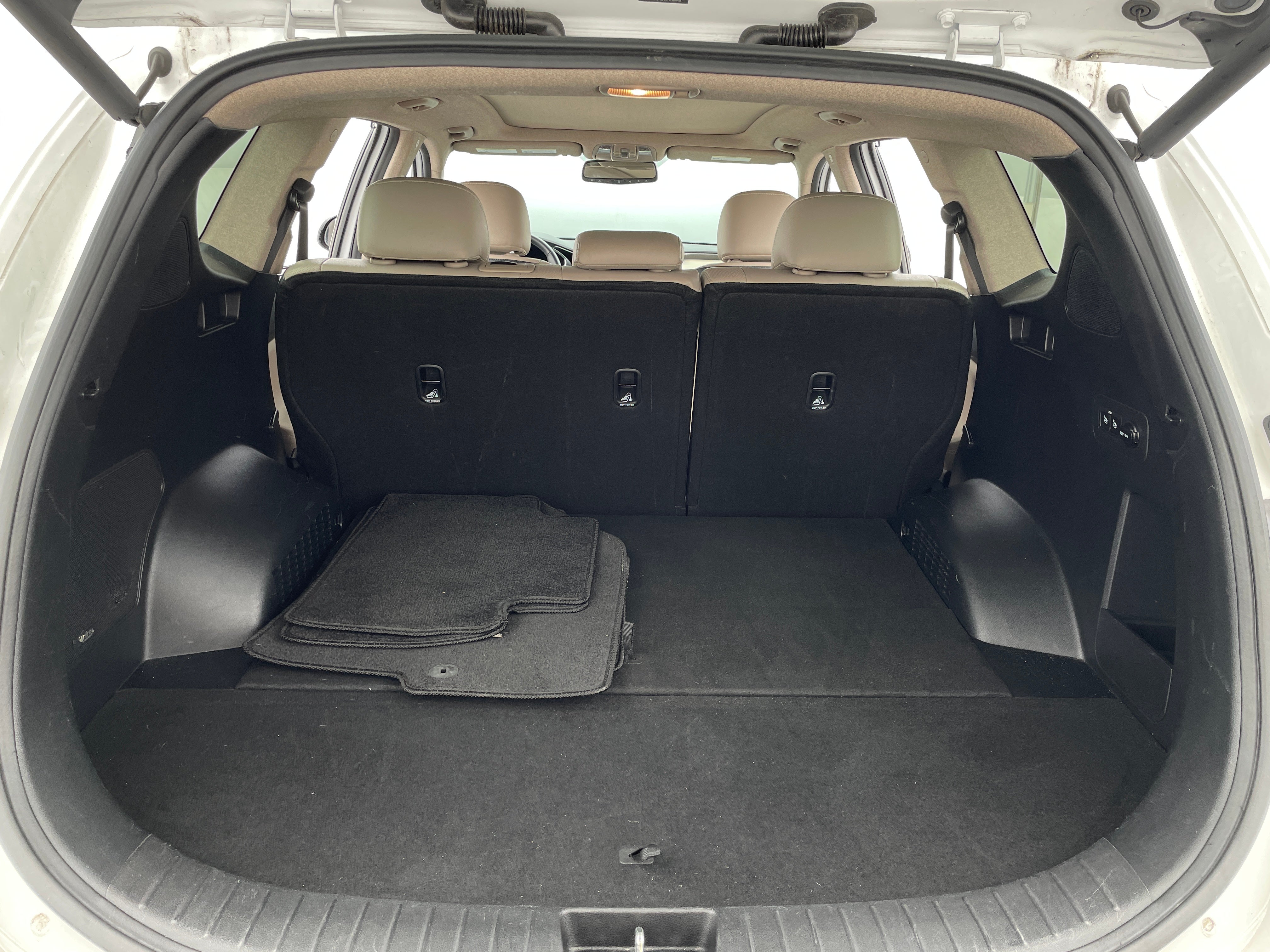 2020 Hyundai Santa Fe SEL 6