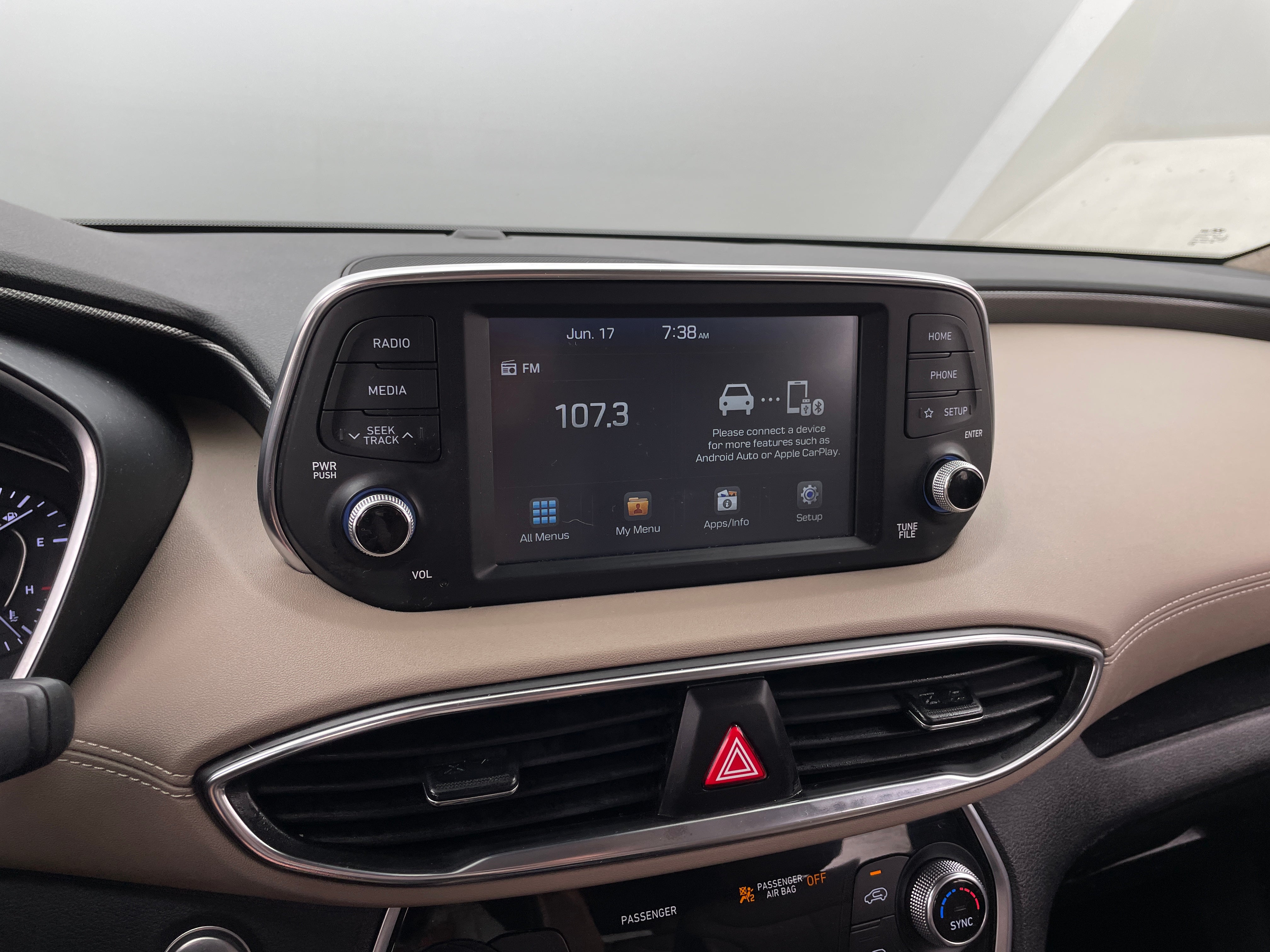 2020 Hyundai Santa Fe SEL 3