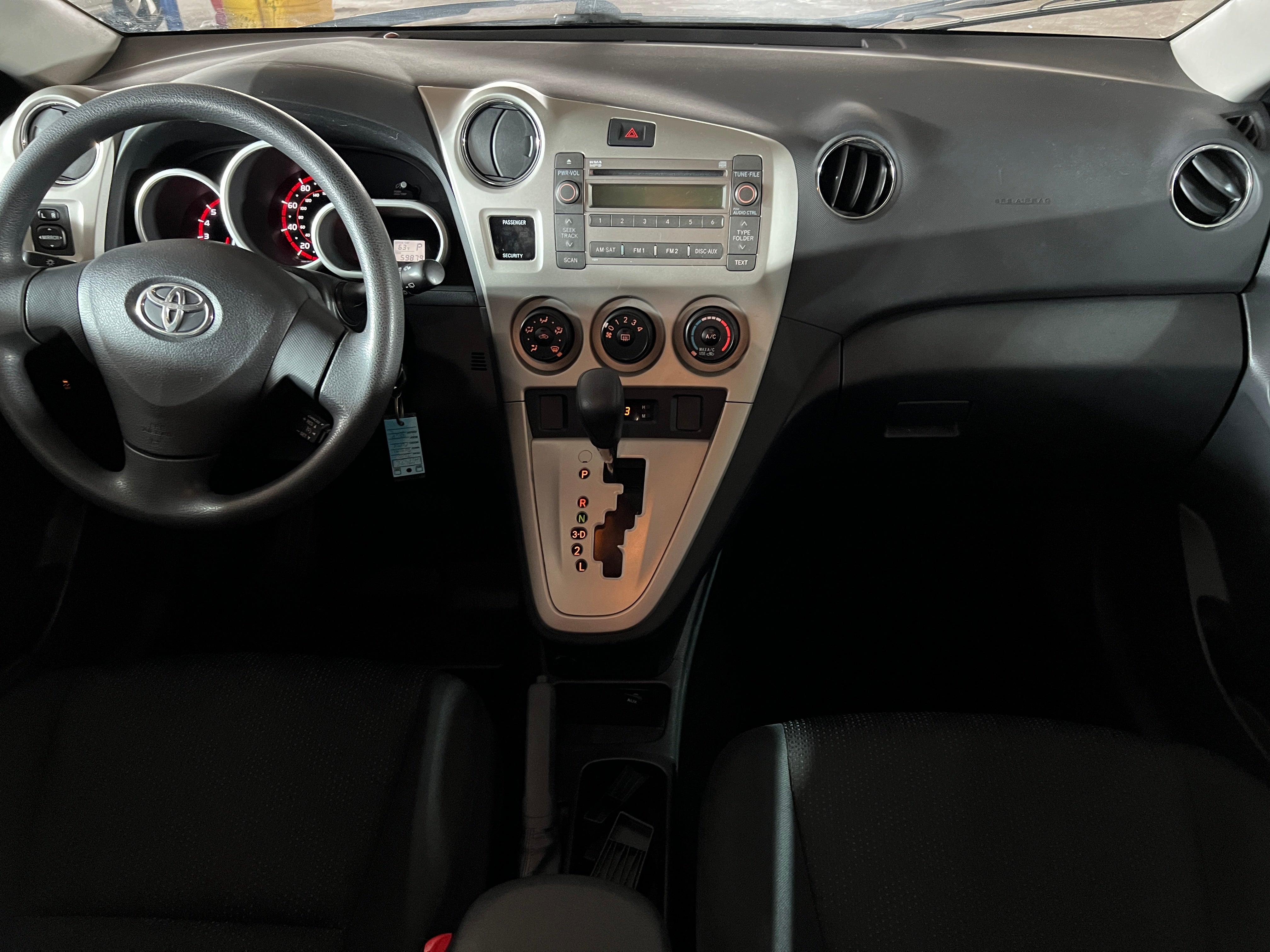 2010 Toyota Matrix S 3