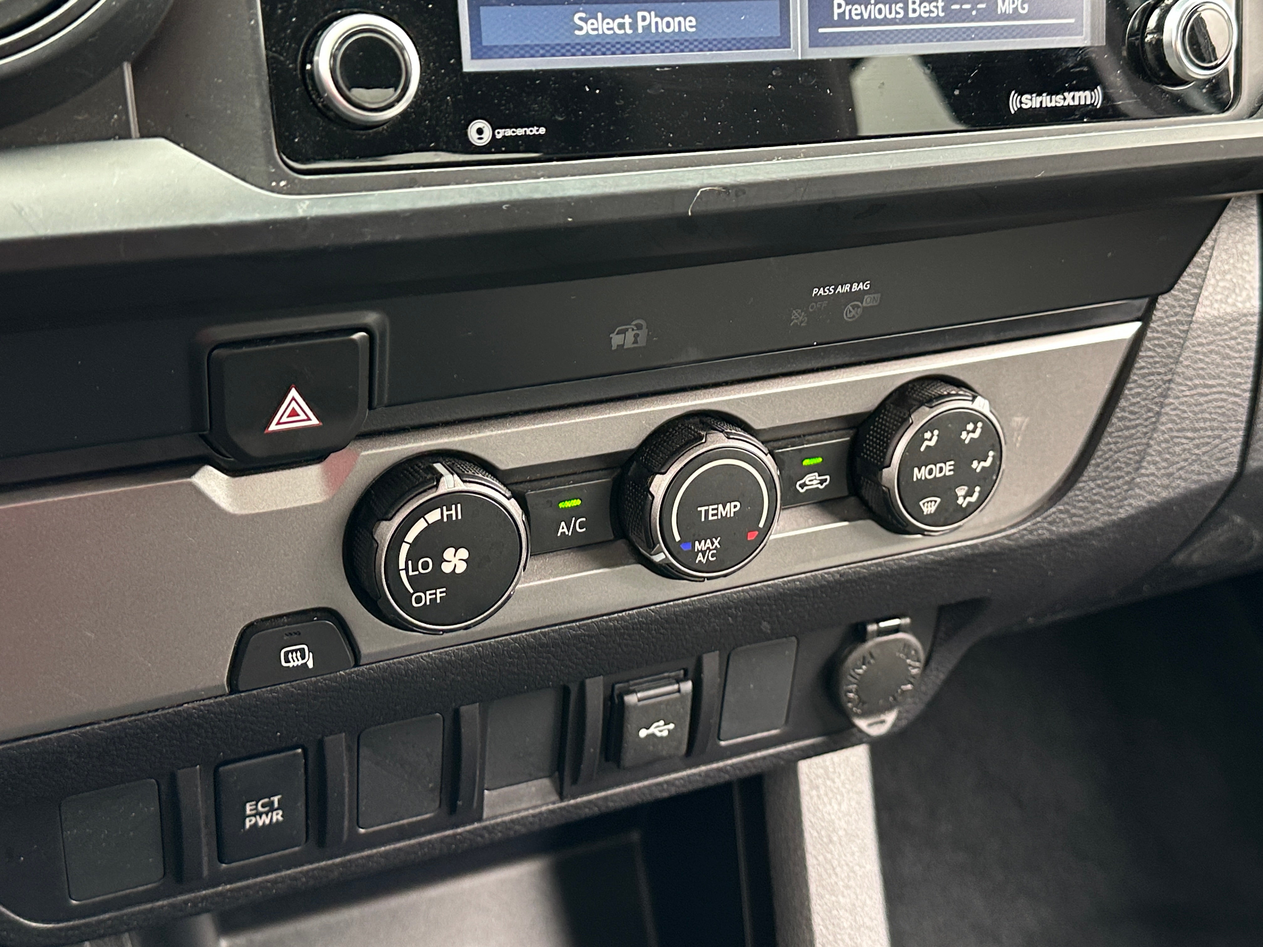 2023 Toyota Tacoma SR 4