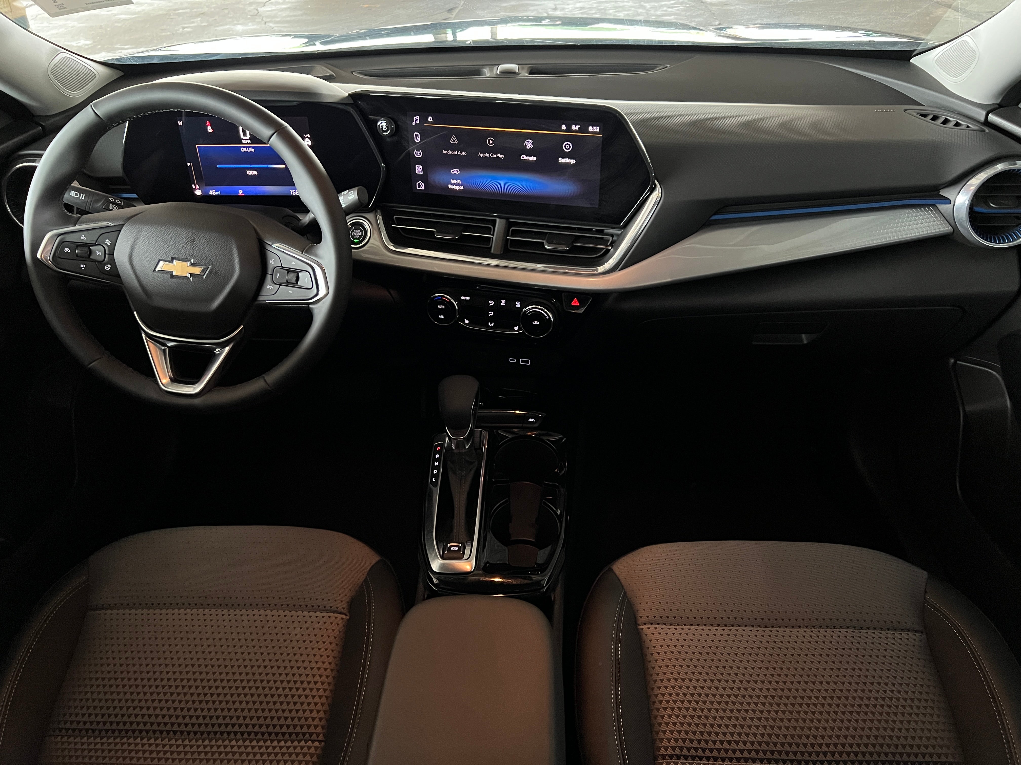 Thumbnail: 2025 Chevrolet Trax - 3