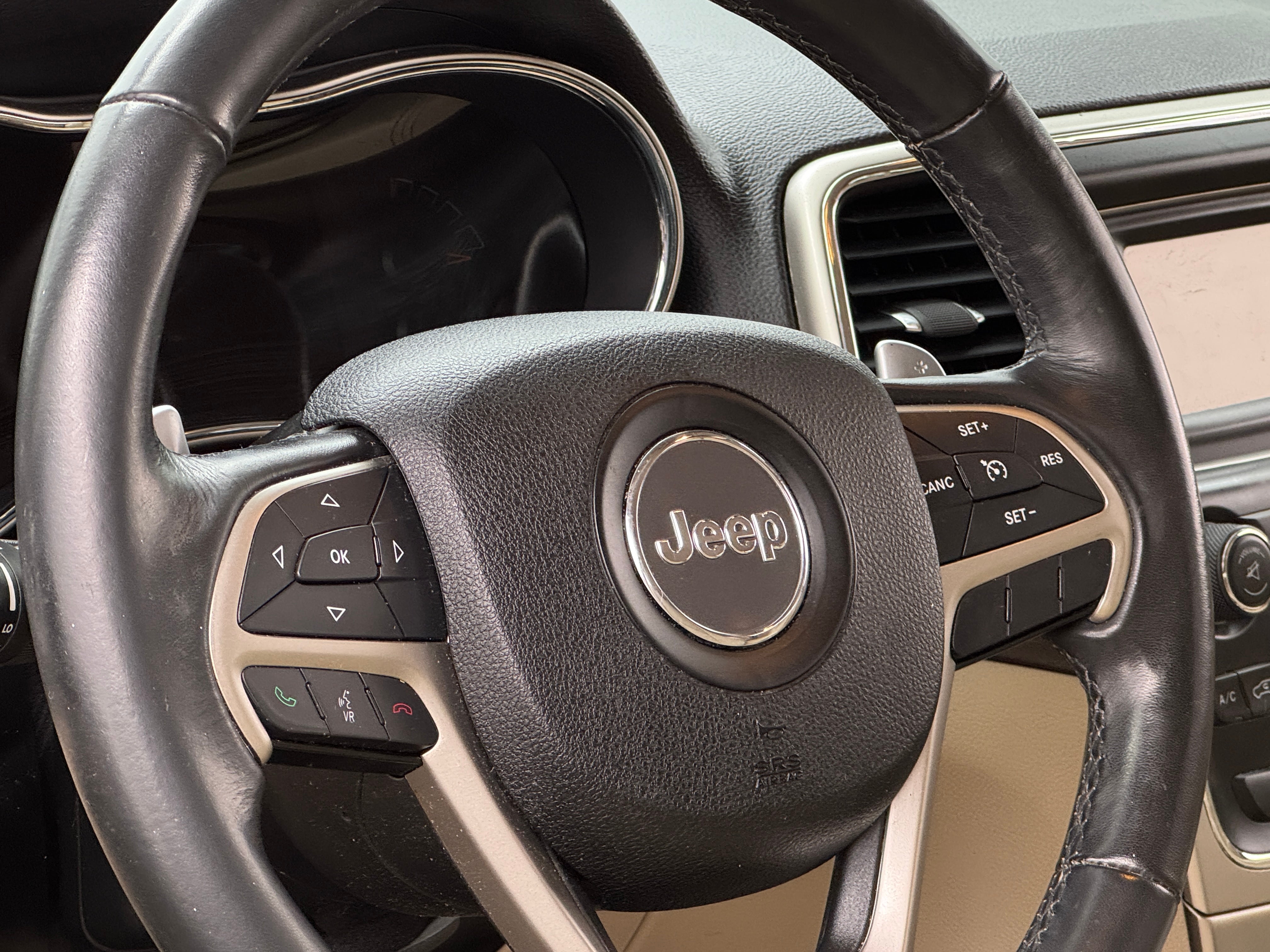 Thumbnail: 2015 Jeep Grand Cherokee - 5