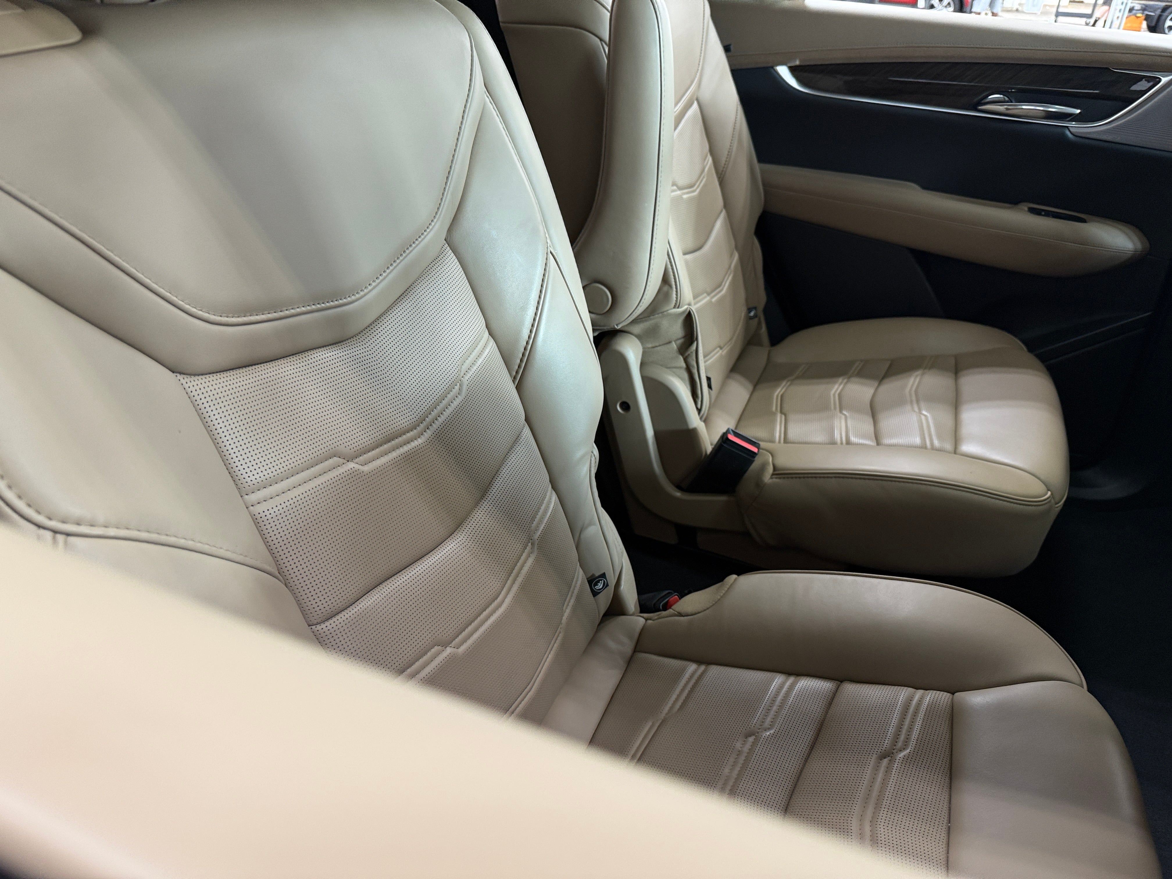 2021 Cadillac XT6 Premium Luxury 5