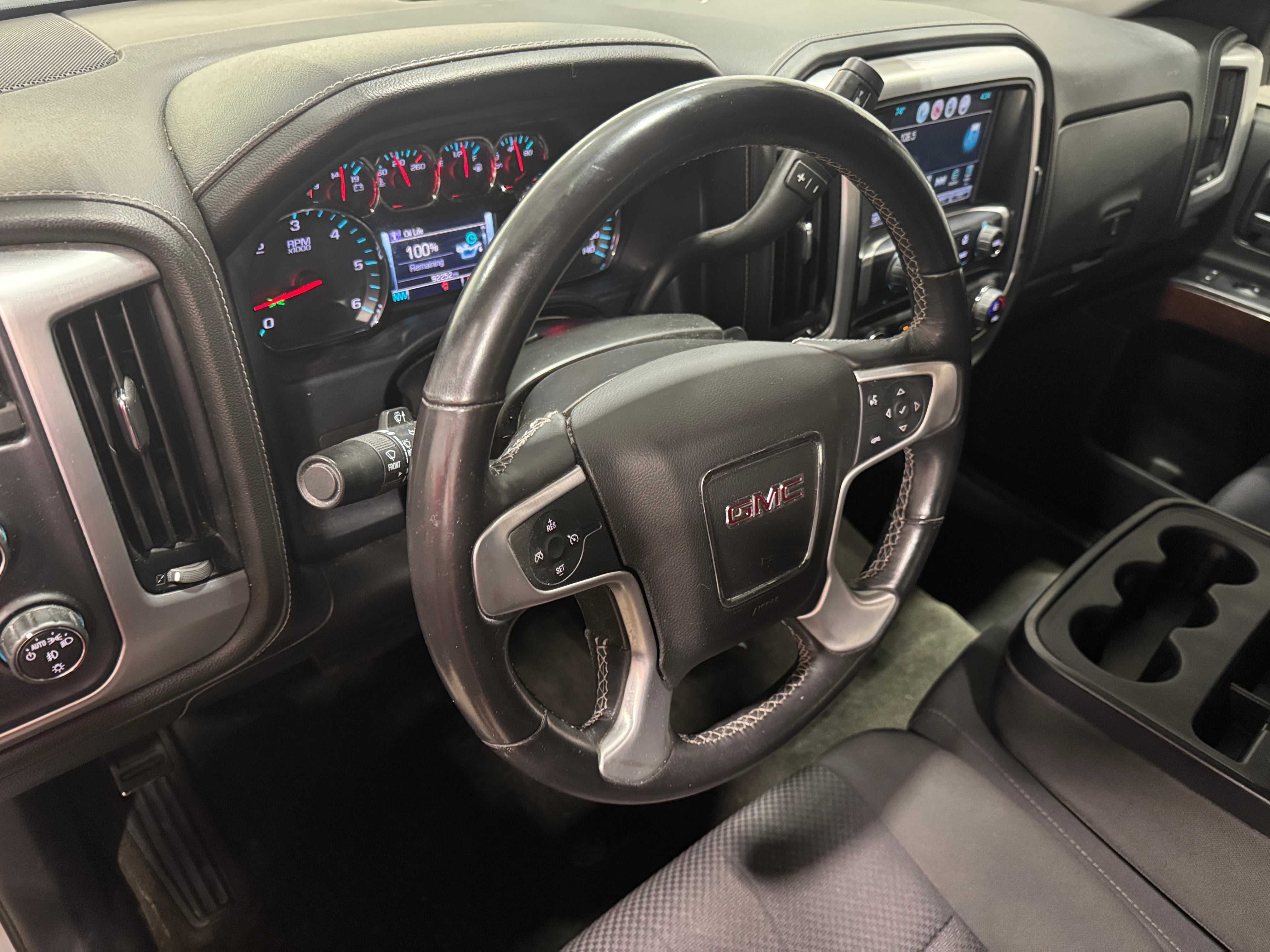 2017 GMC Sierra 1500 SLE 3