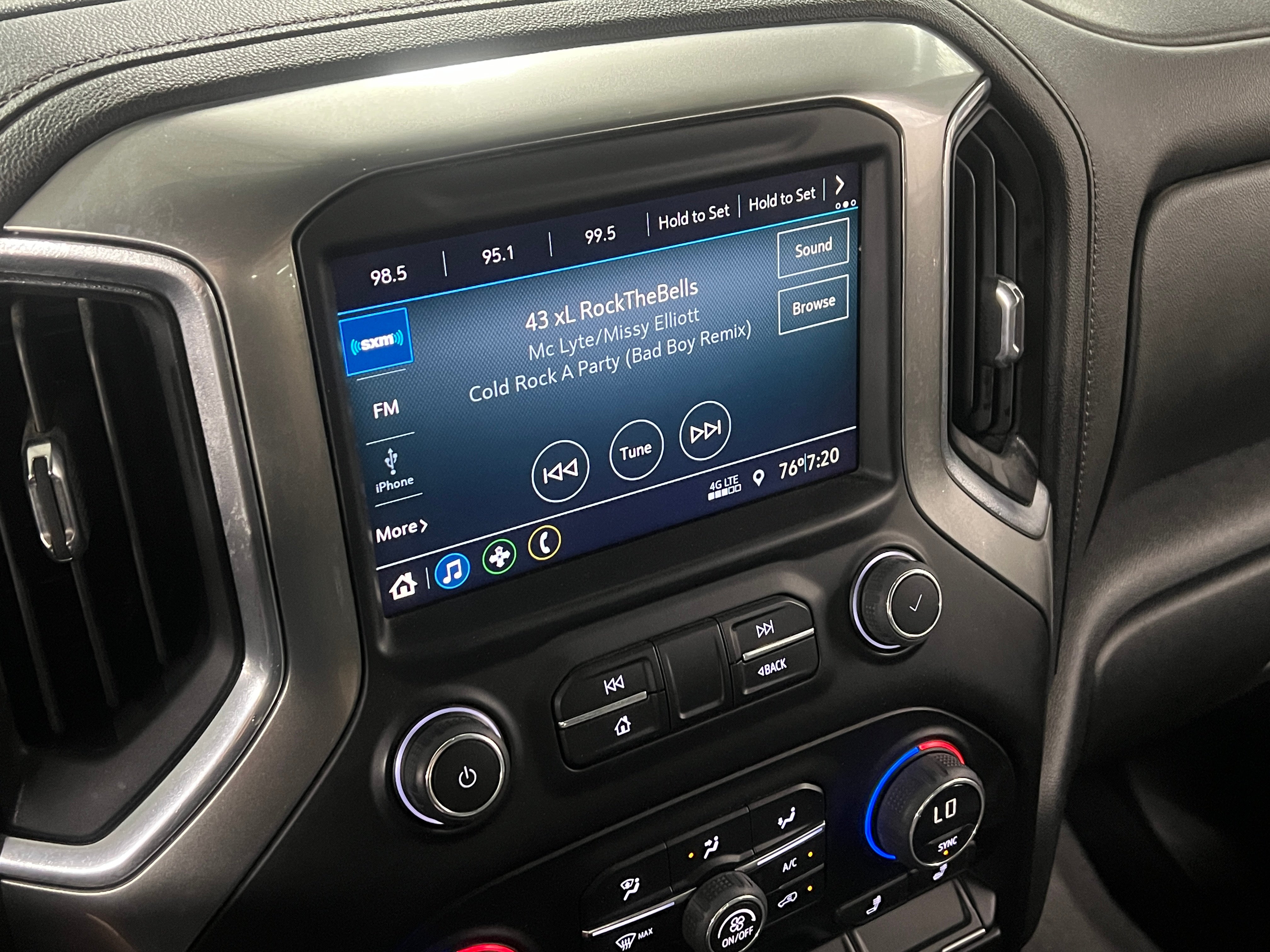 Thumbnail: 2023 Chevrolet Silverado 2500 - 4