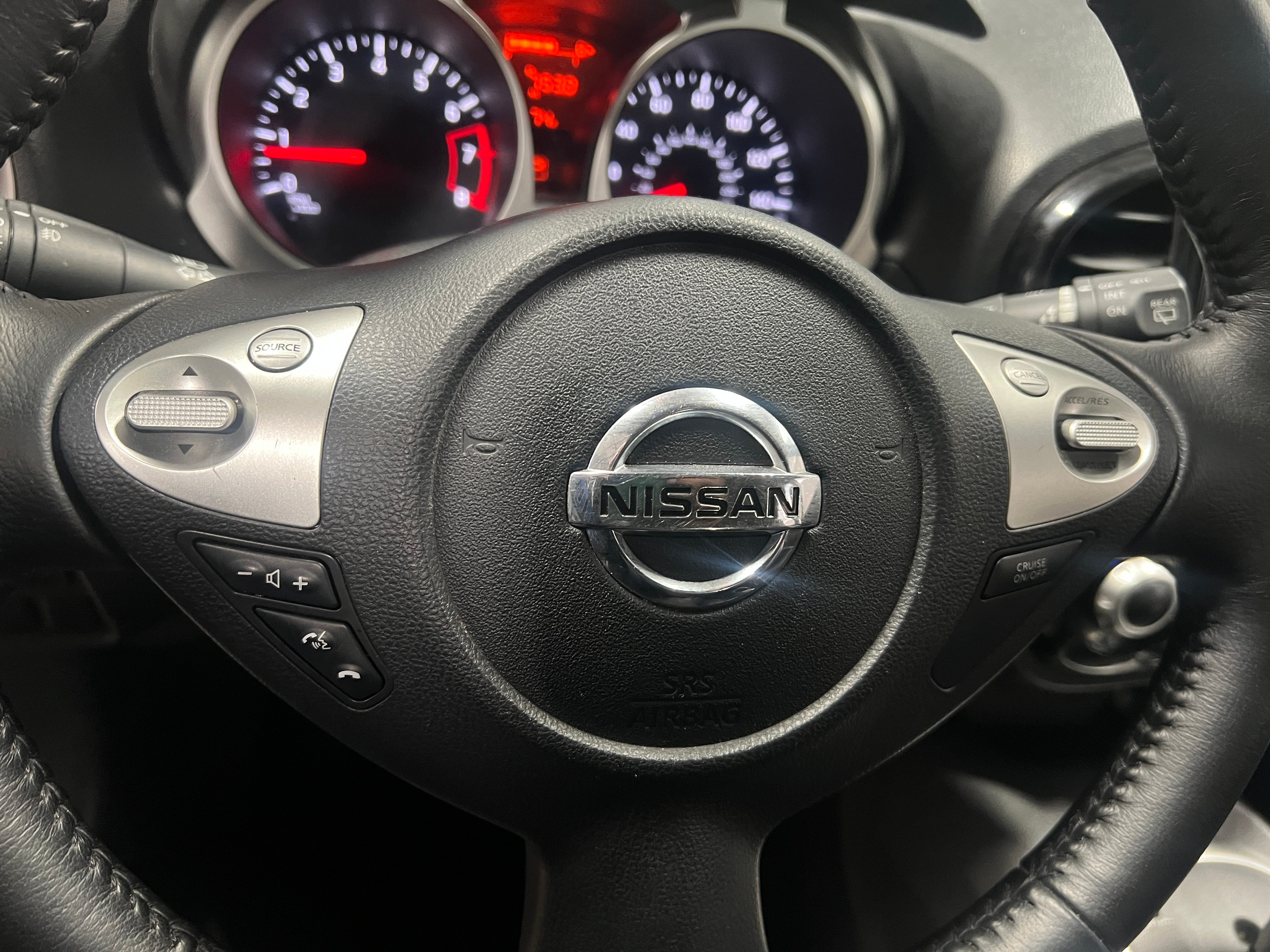2016 Nissan Juke SL 4