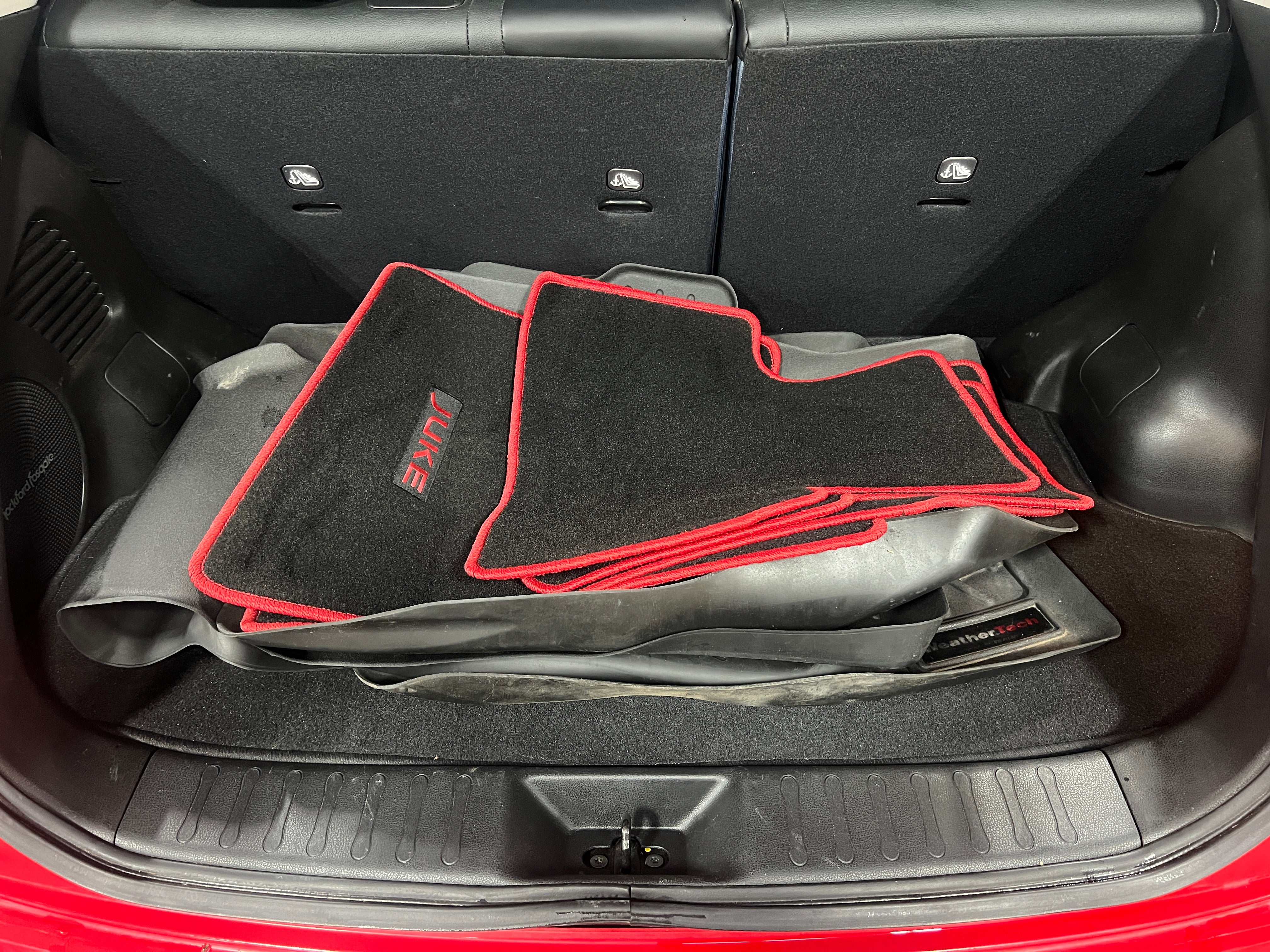 2016 Nissan Juke SL 6