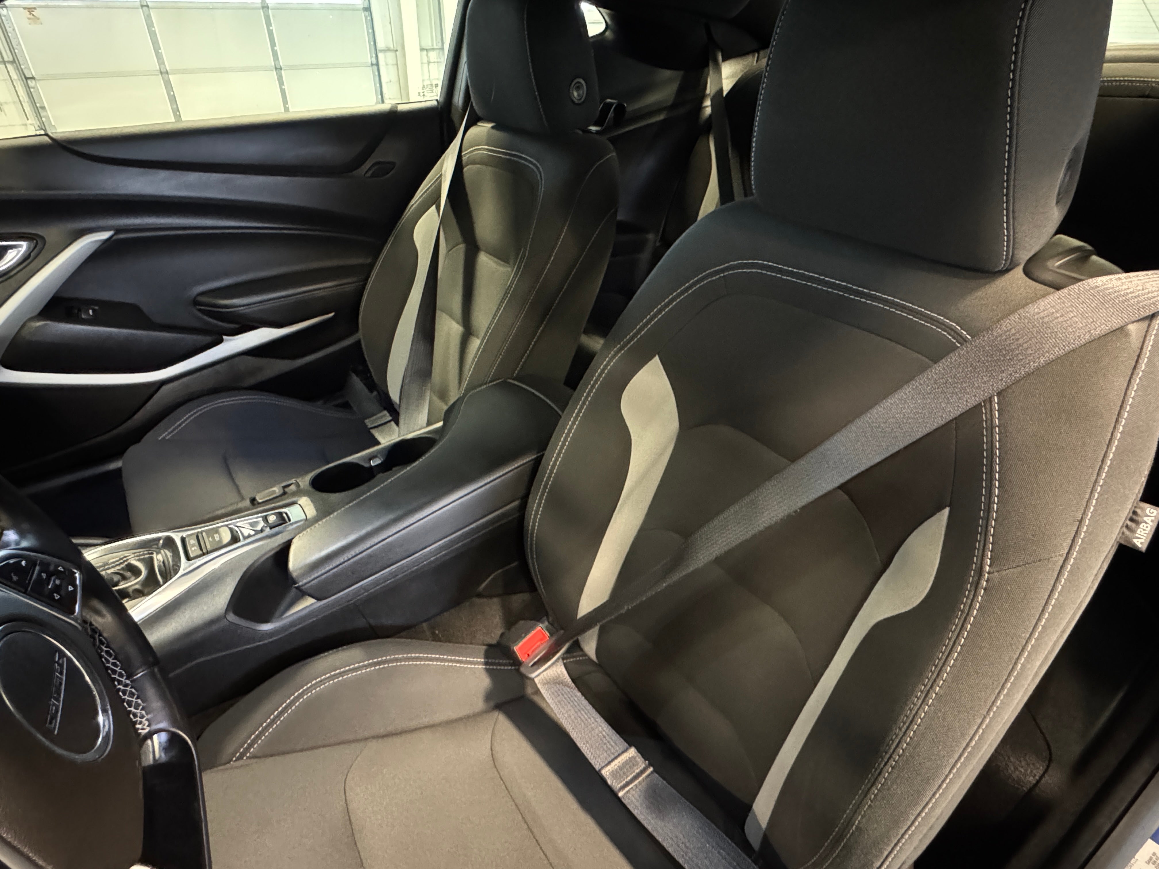 2021 Chevrolet Camaro LT 2