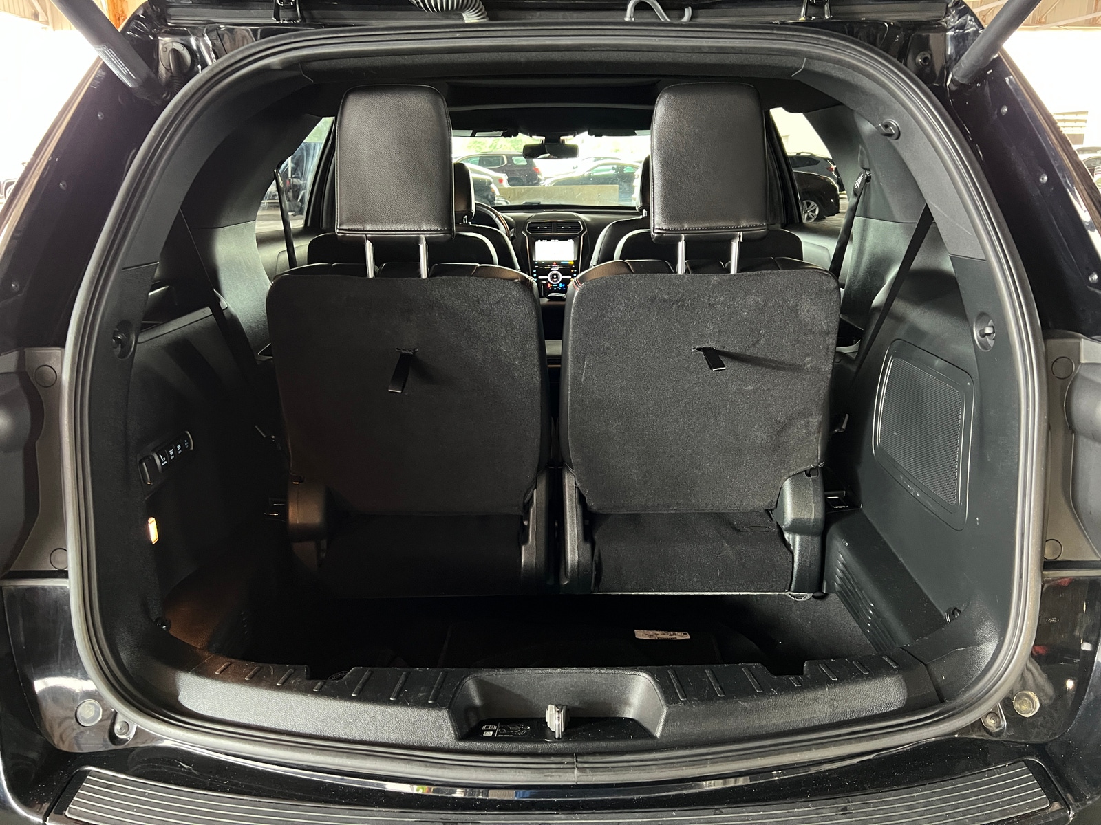 Thumbnail: 2018 Ford Explorer - 6