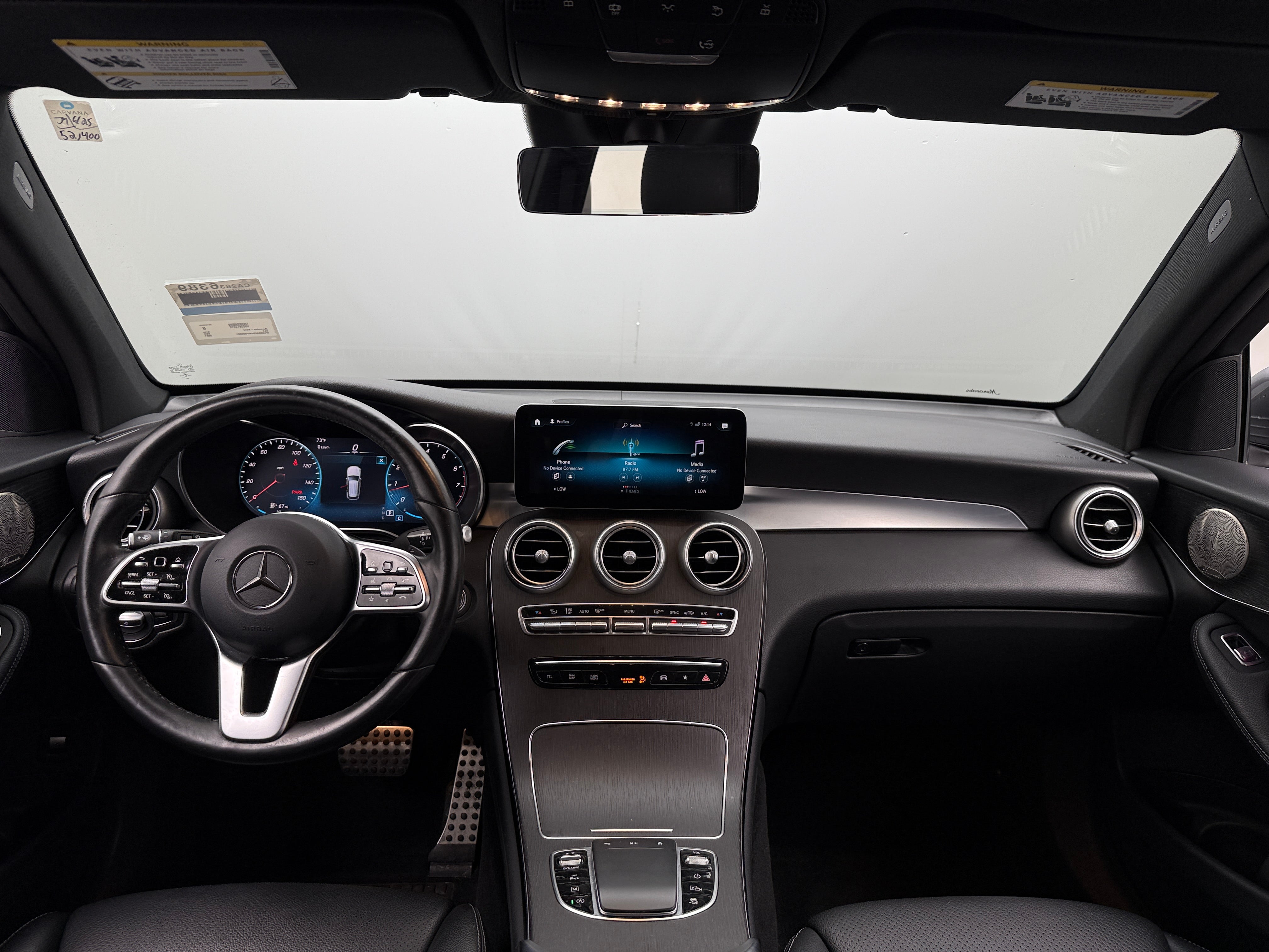 2021 Mercedes-Benz GLC 300 2