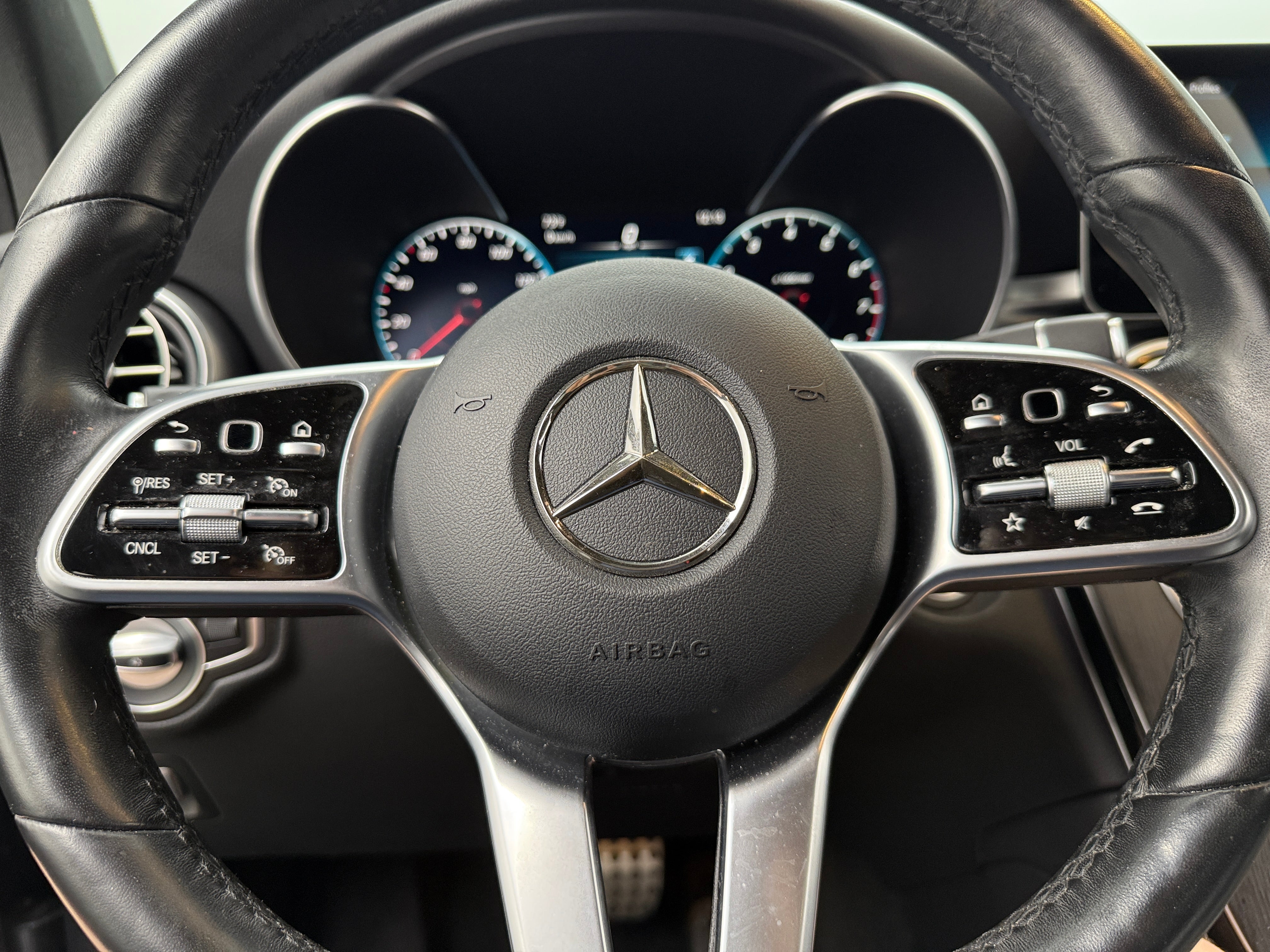 2021 Mercedes-Benz GLC 300 4